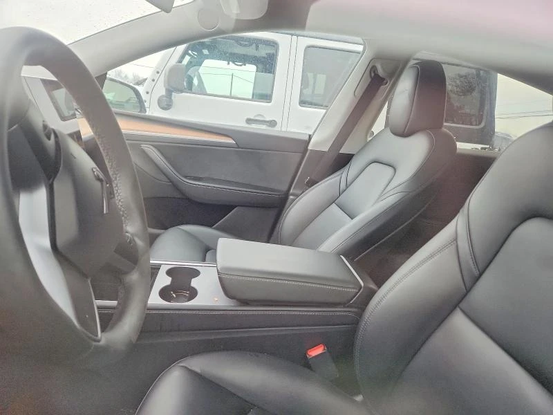 Tesla Model Y, снимка 7 - Автомобили и джипове - 54818839