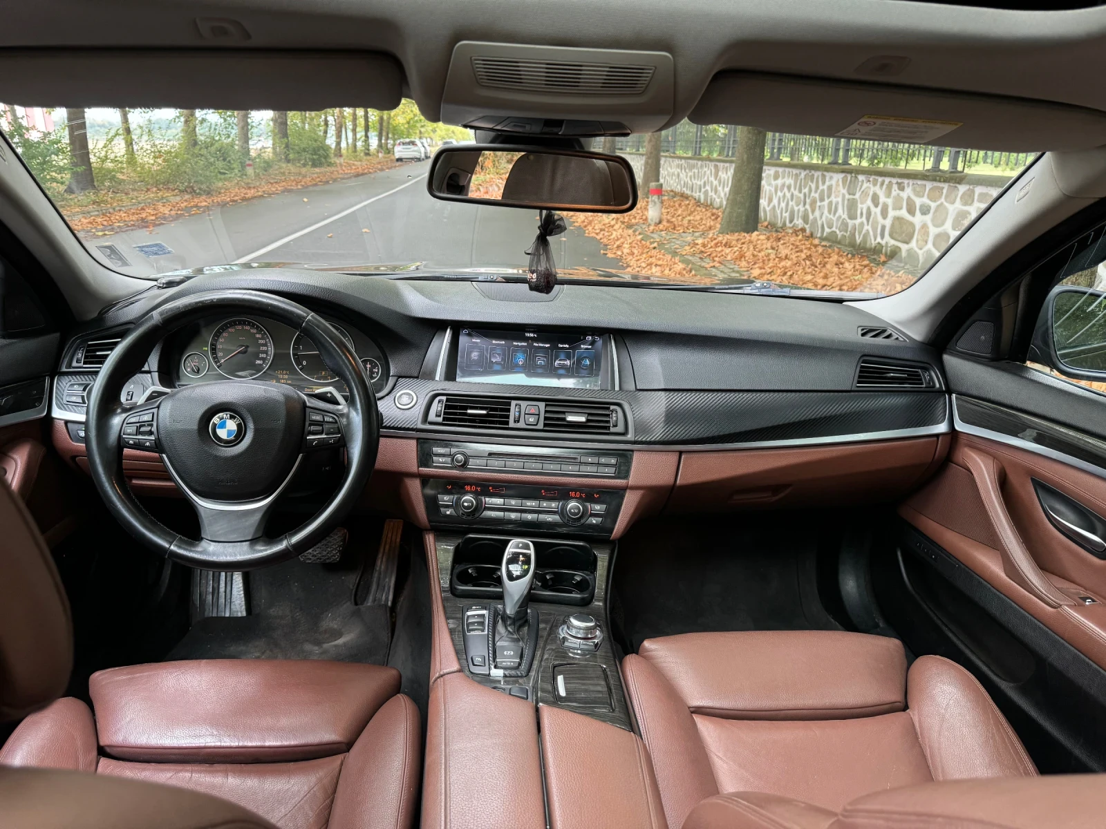 BMW 530 Panorama, вакум, android , Distronic , Hifi - изображение 2