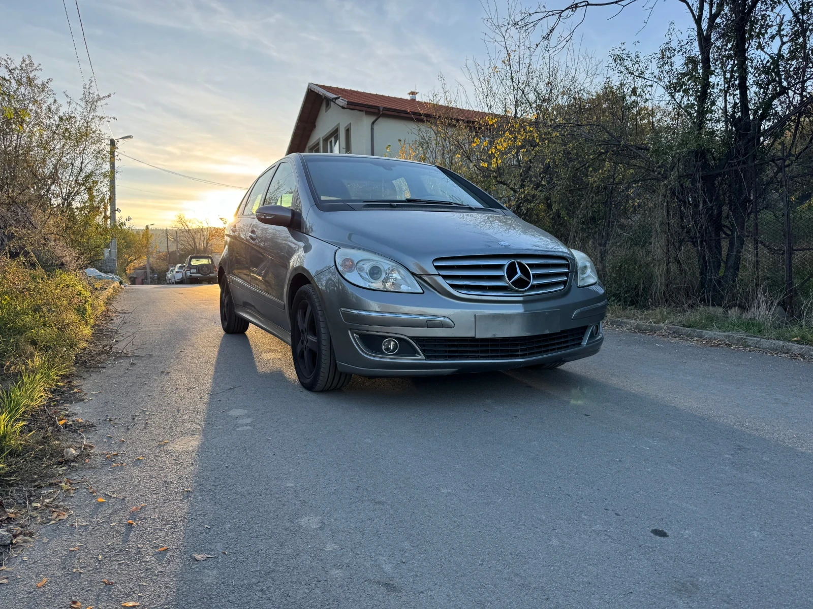 Mercedes-Benz B 180 2.0CDI - изображение 2