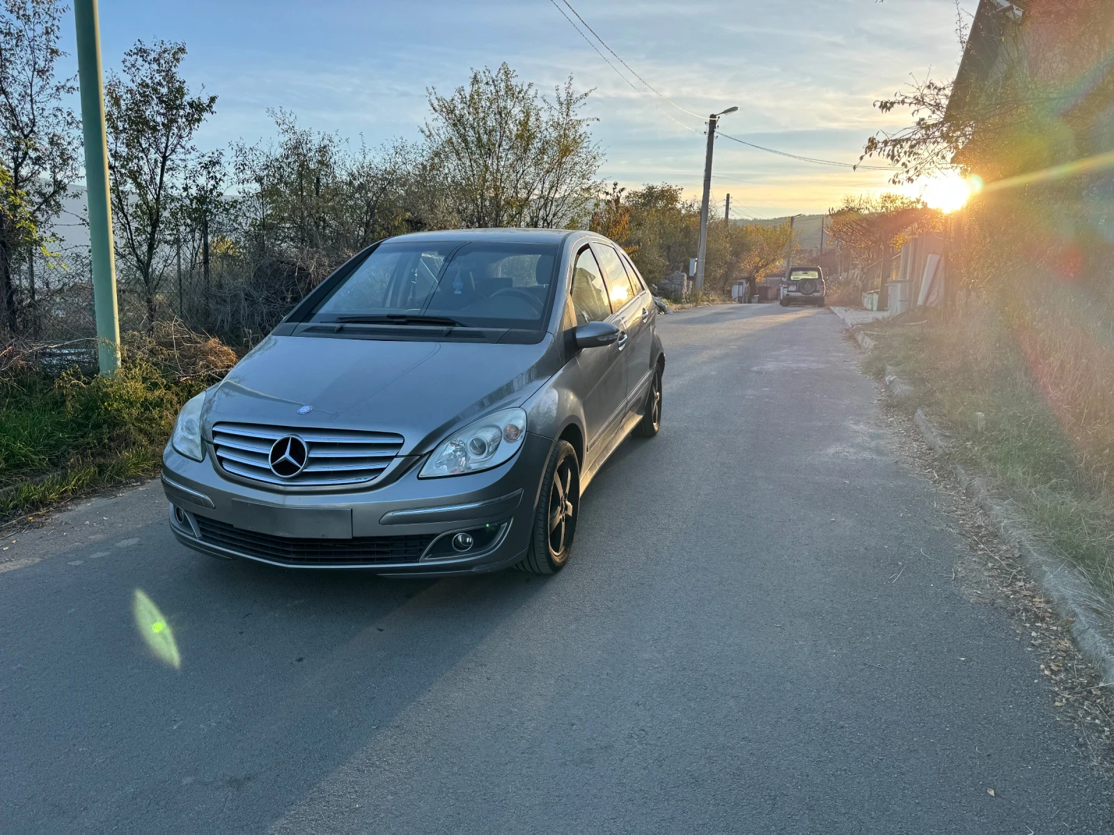 Mercedes-Benz B 180 2.0CDI - изображение 4