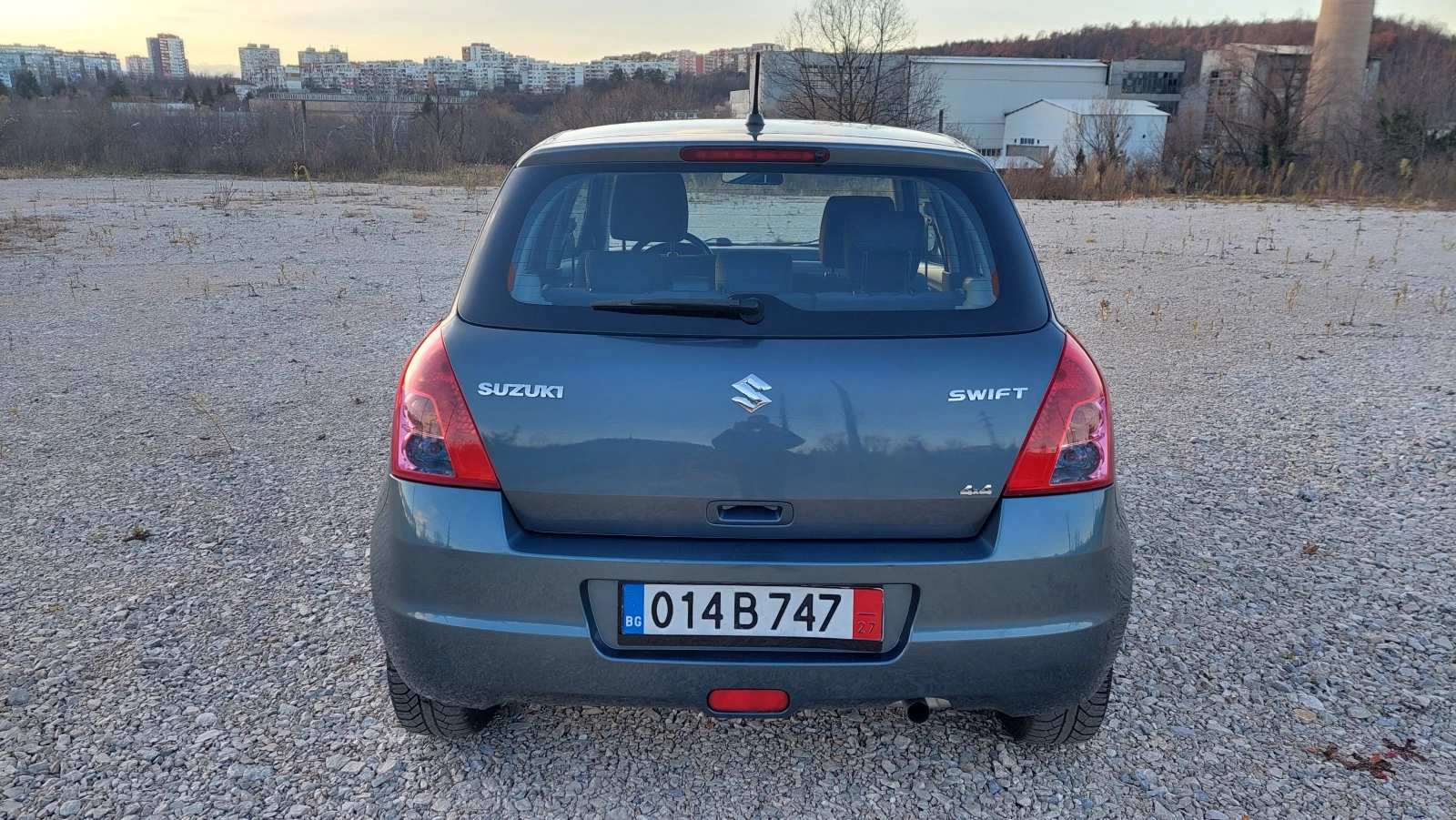 Suzuki Swift 1.3i 4X4 FACELIFT Германия - изображение 7