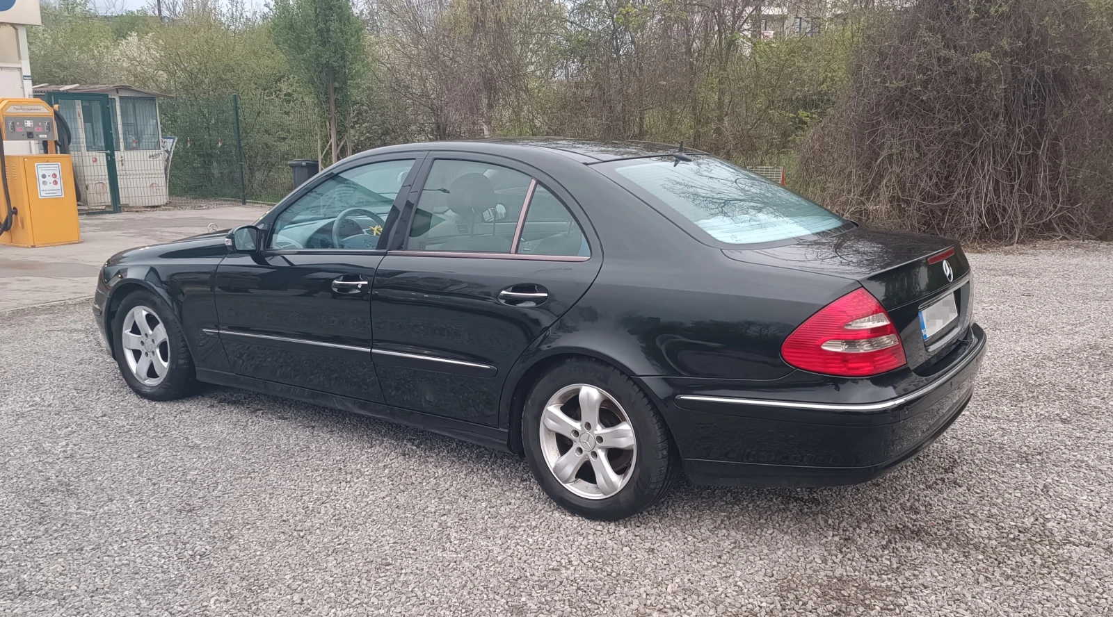 Mercedes-Benz E 320 CDI Avantgarde - изображение 4