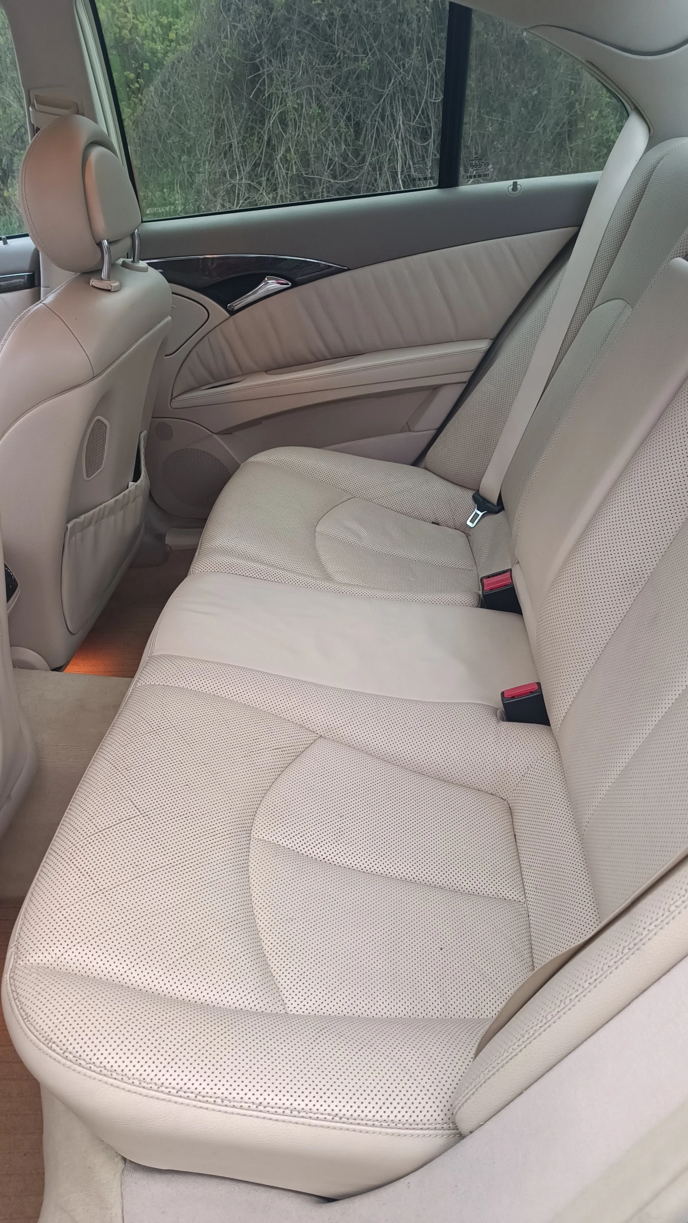 Mercedes-Benz E 320 CDI Avantgarde - изображение 9