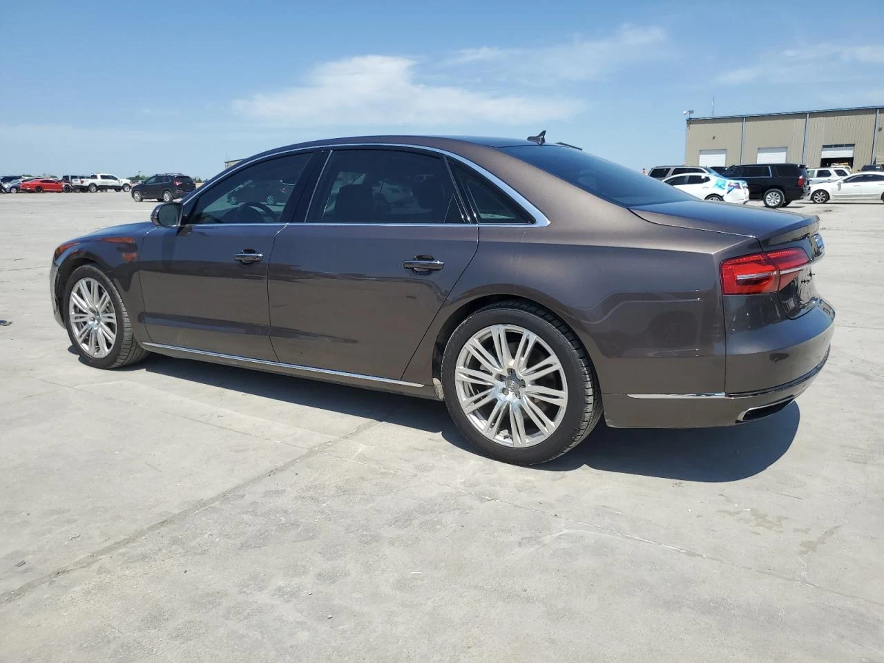 Audi A8 L 4.0* MATRIX* МАСАЖ* ОБДУХ* PANO* BOSE* DISTRONIC - изображение 4