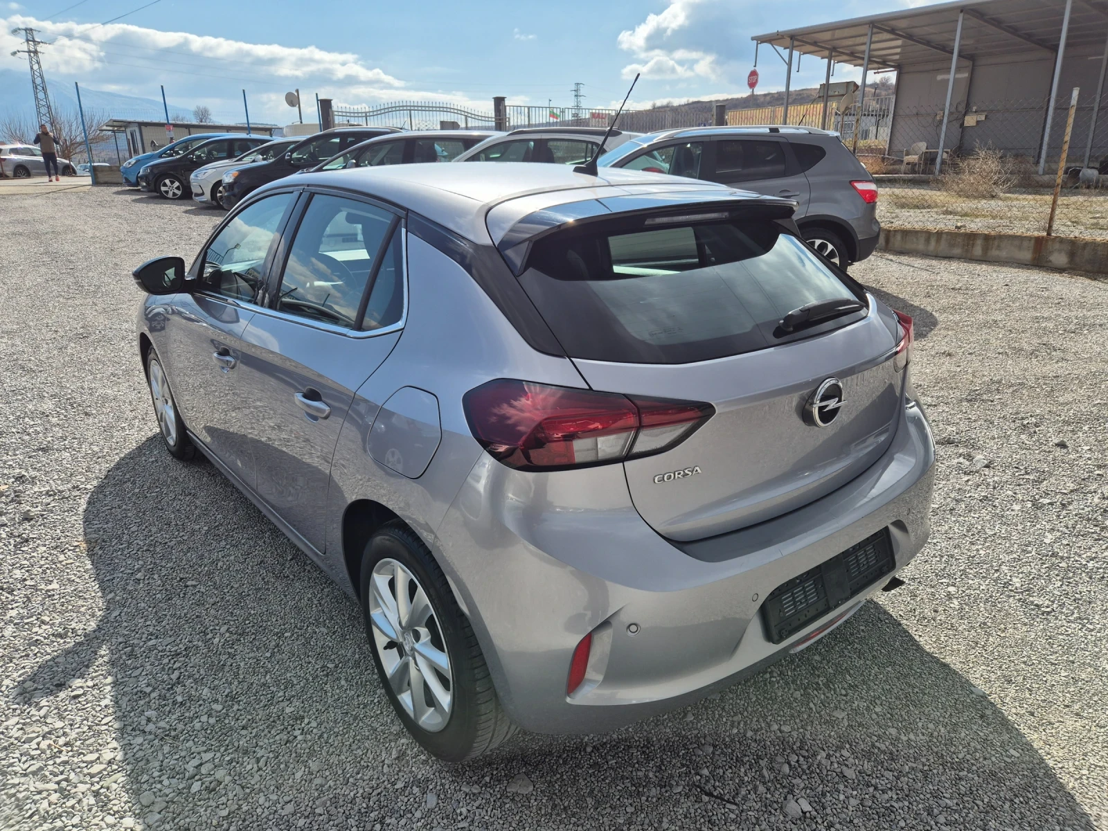 Opel Corsa 1.2 - изображение 6
