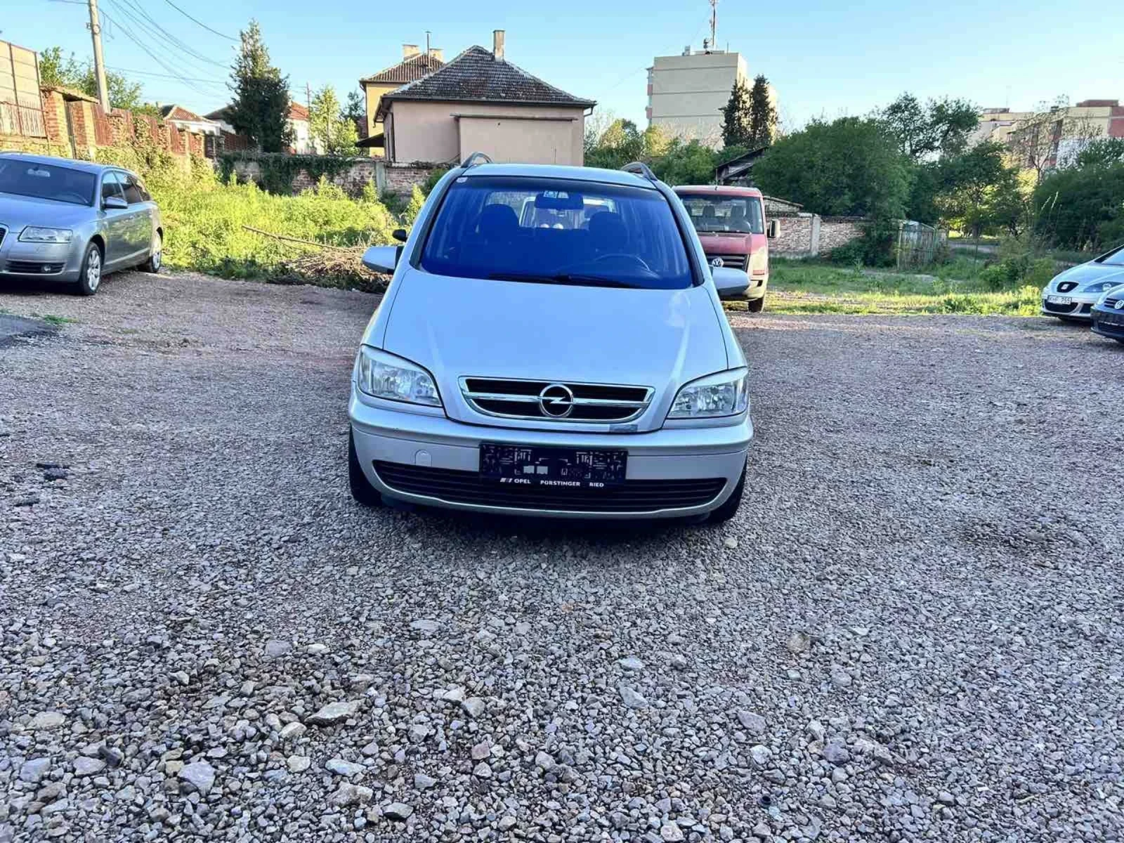 Opel Zafira 2.0 101 Sport 7 местен  - изображение 2