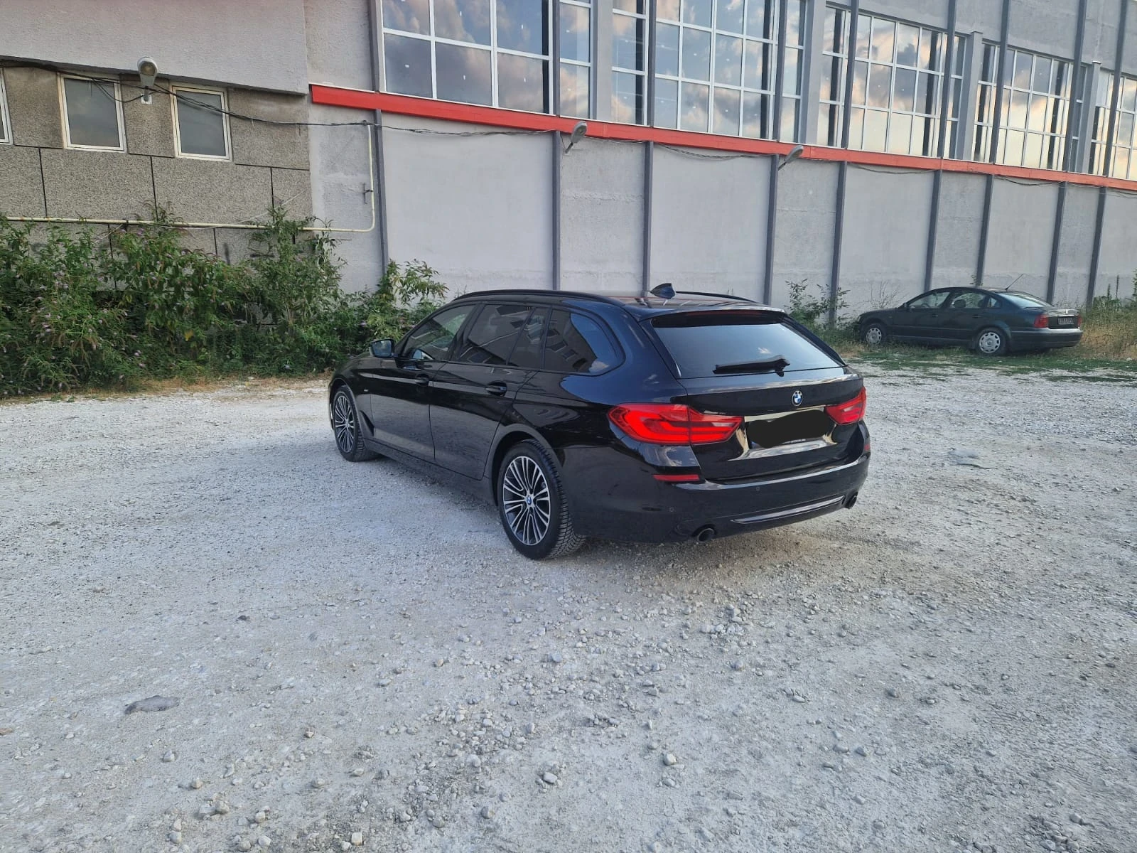 BMW 520 BMW G30 520xd Sport line - изображение 2