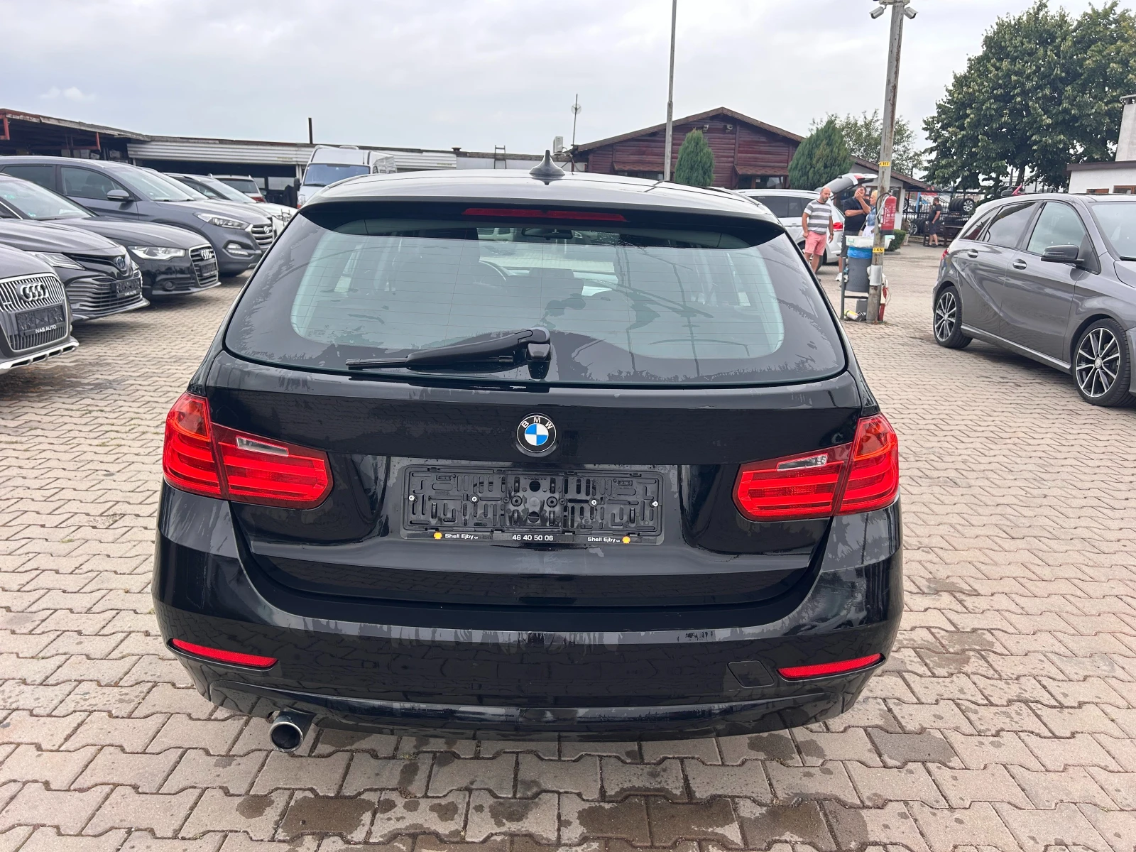 BMW 318 D NAVI EURO 5 - изображение 7