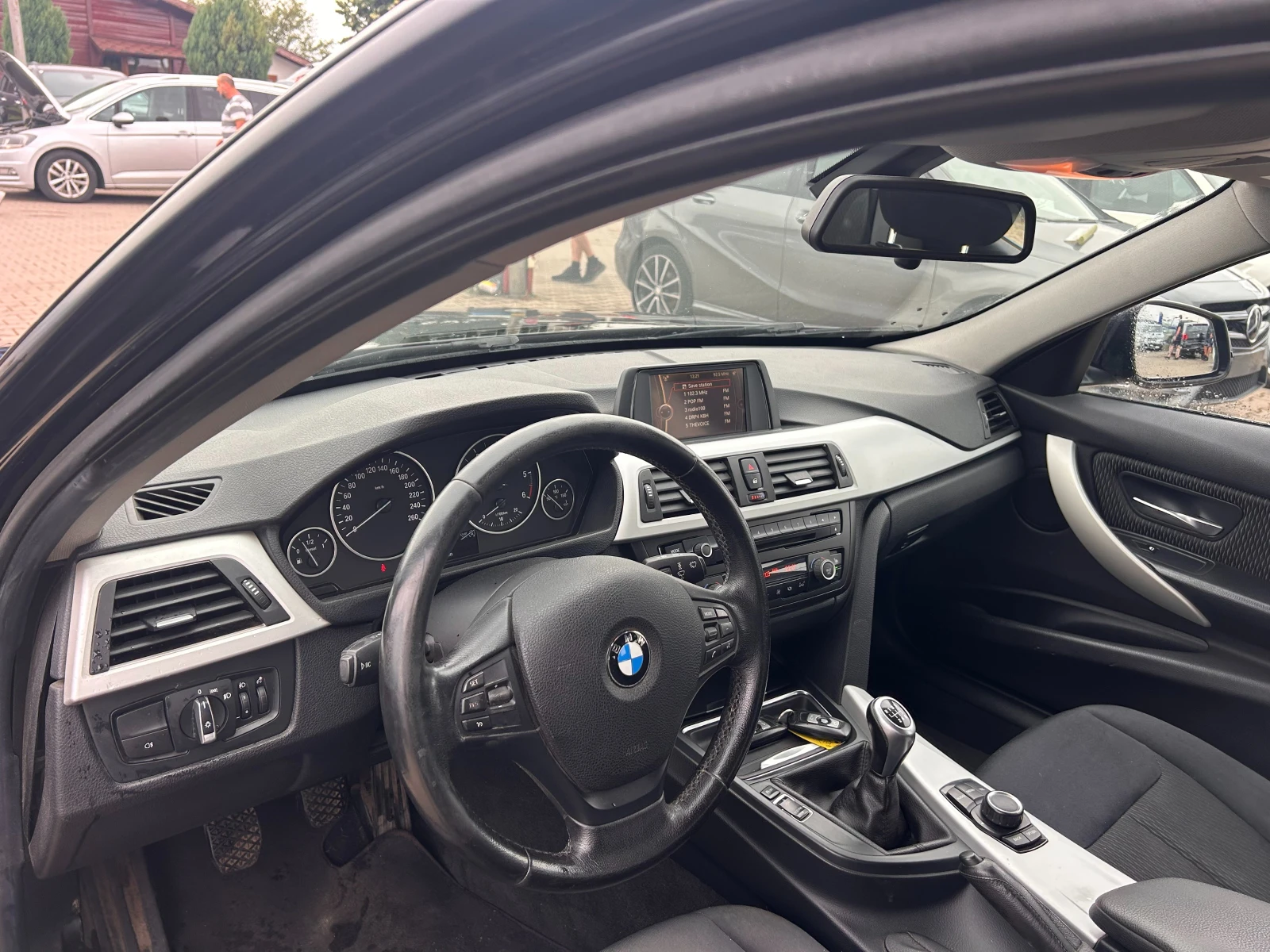 BMW 318 D NAVI EURO 5 | Mobile.bg   11