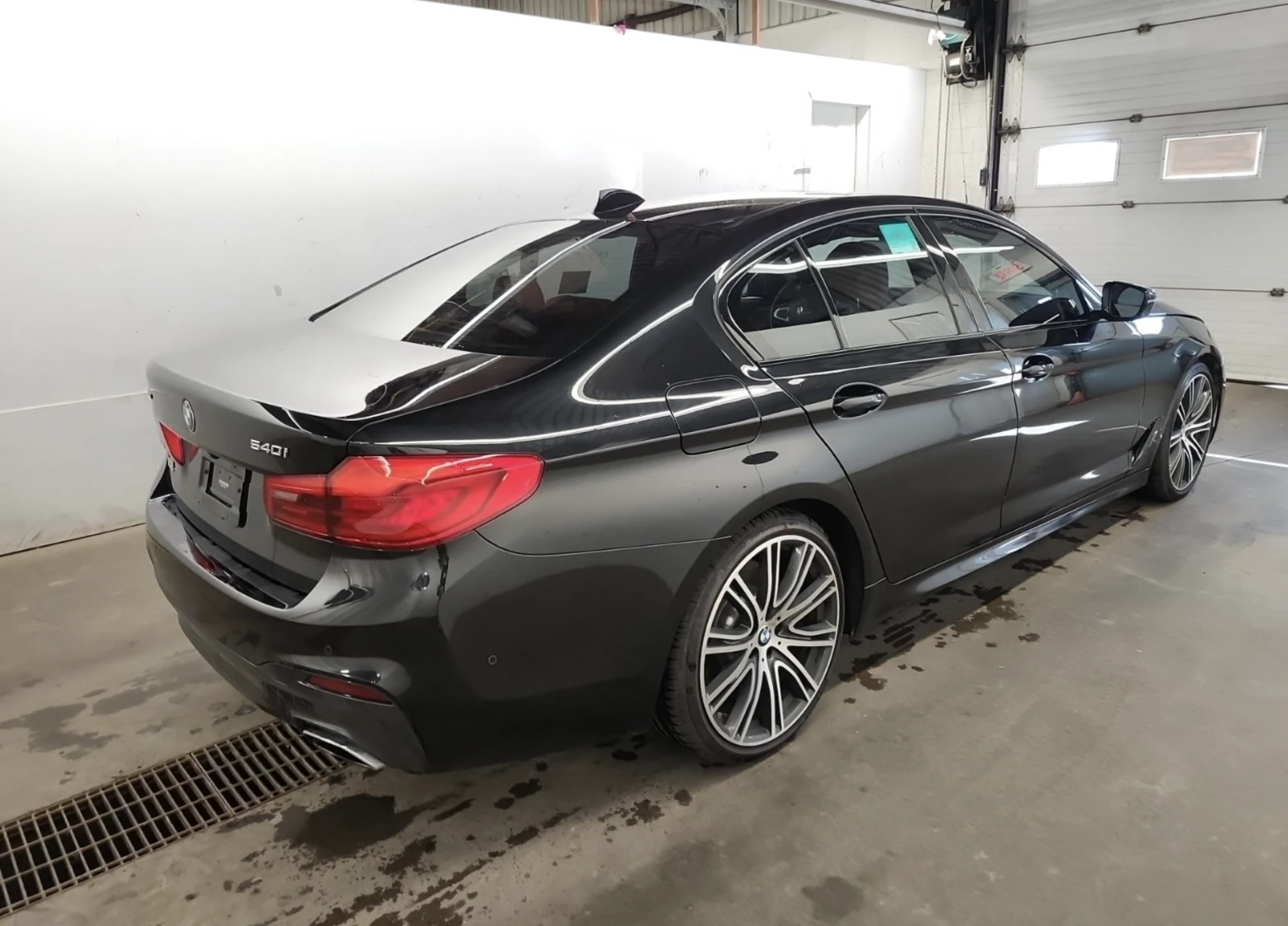 BMW 540 XDRIVE - изображение 3