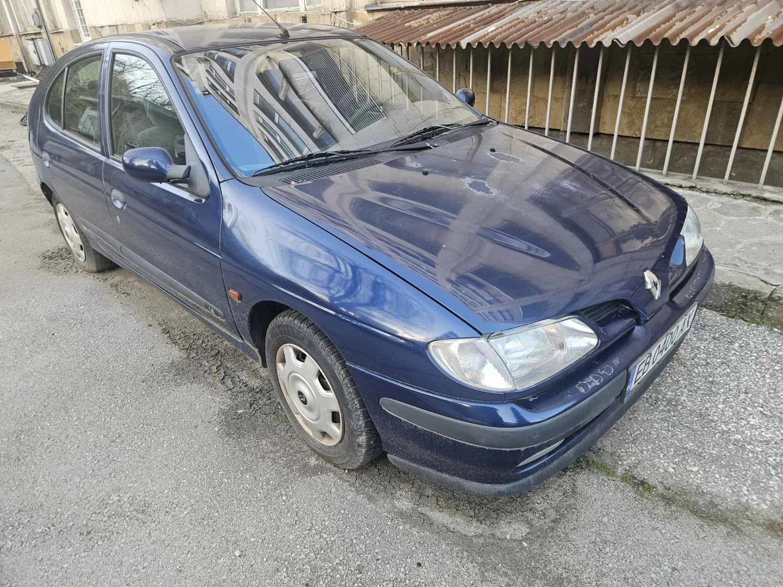 Renault Megane   10.12.25 | Mobile.bg   1