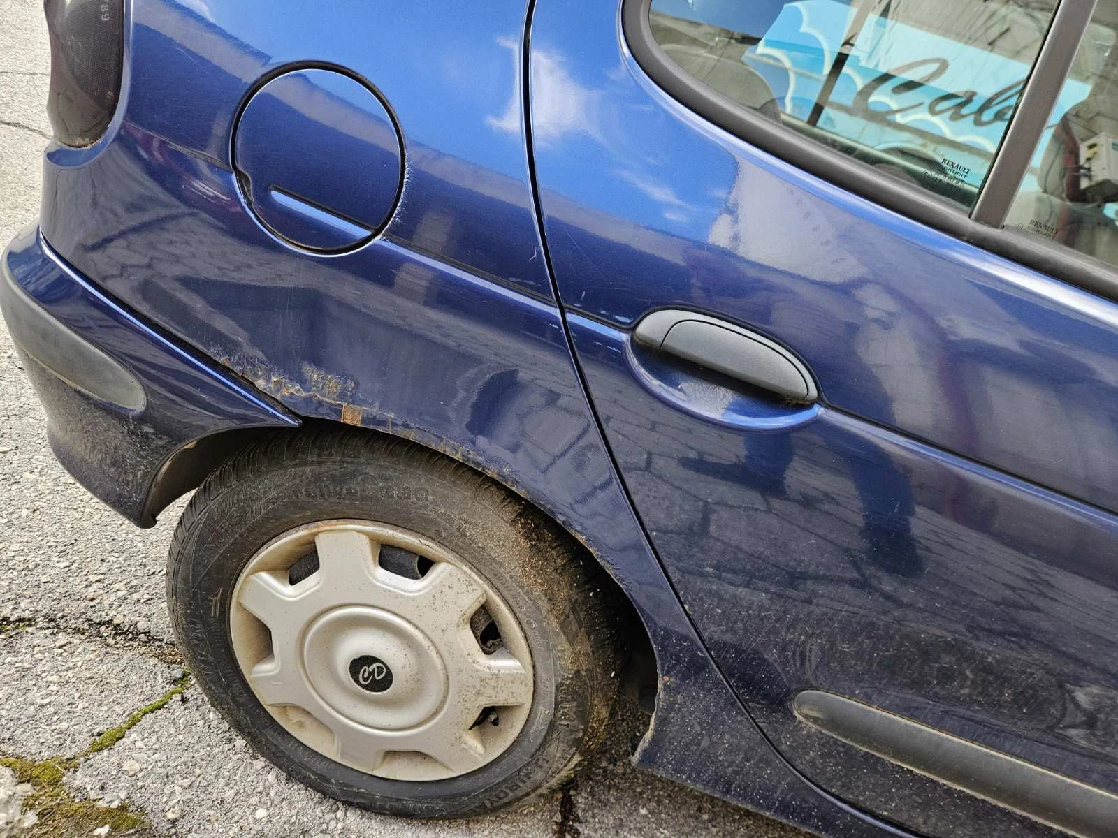 Renault Megane   10.12.25 | Mobile.bg   5