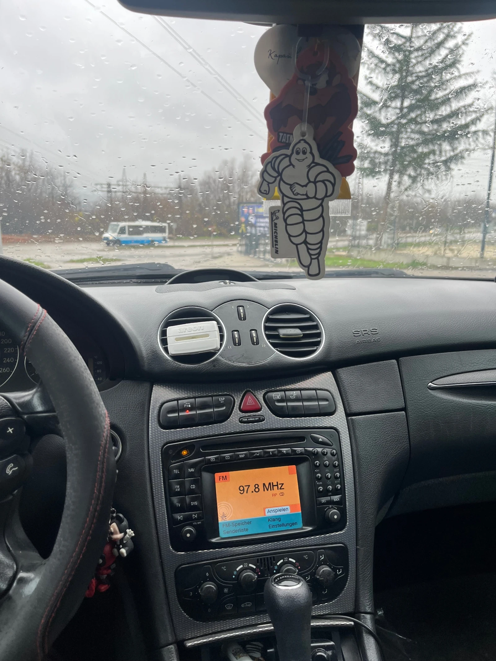 Mercedes-Benz CLK  - изображение 7