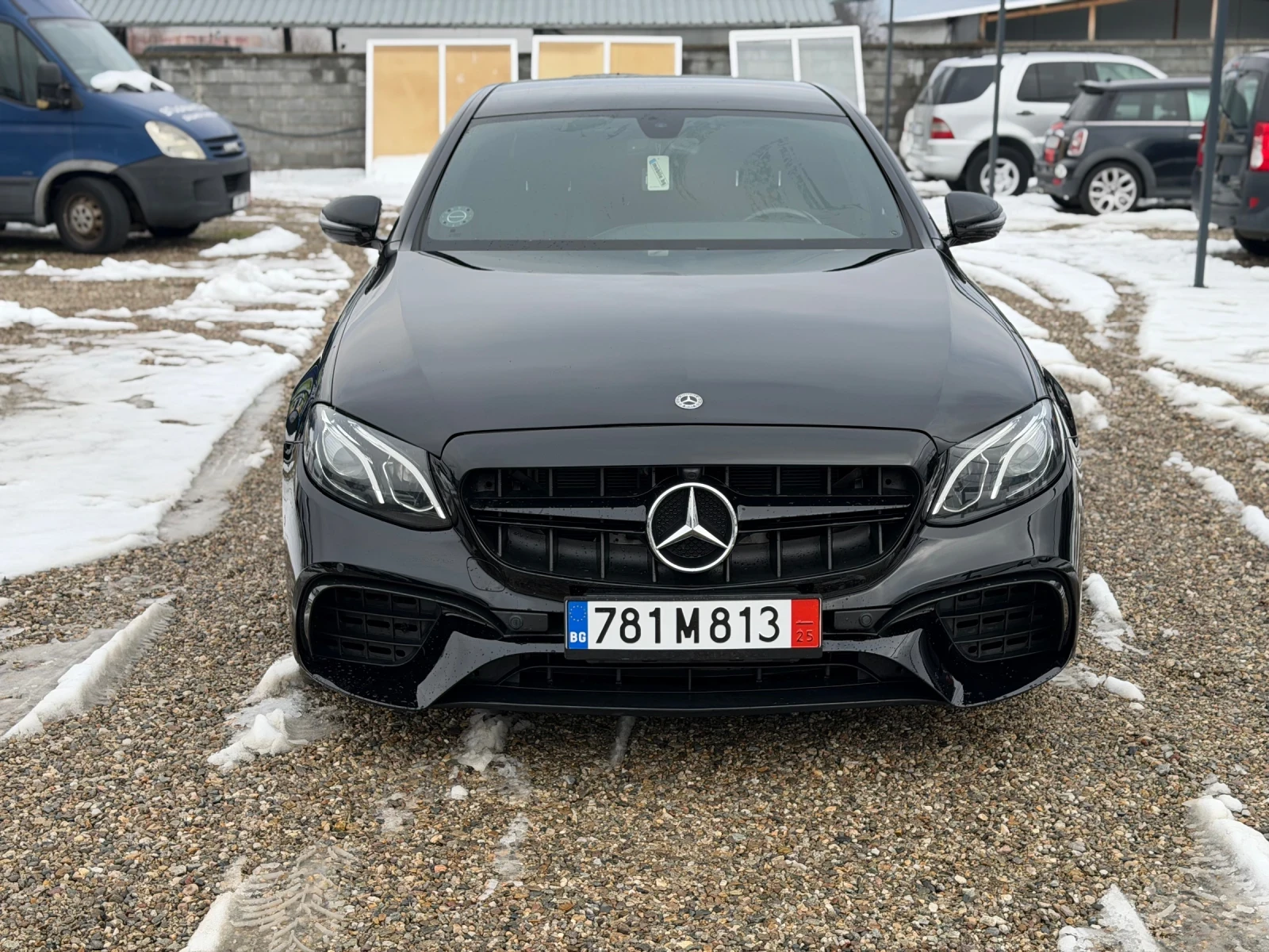 Mercedes-Benz E 220 2.2d/194hp/AMG-Line/ Service Book/ - изображение 2