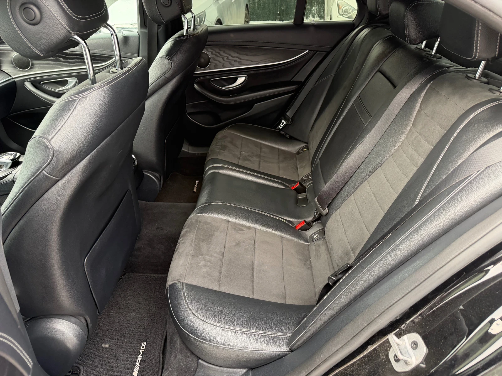 Mercedes-Benz E 220 2.2d/194hp/AMG-Line/ Service Book/ | Mobile.bg � ����������� 13