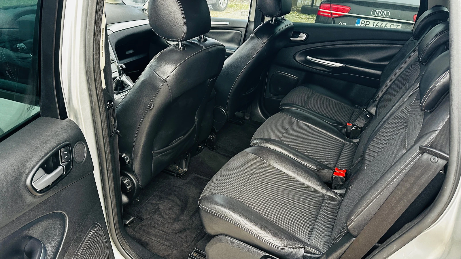 Ford S-Max  - изображение 9