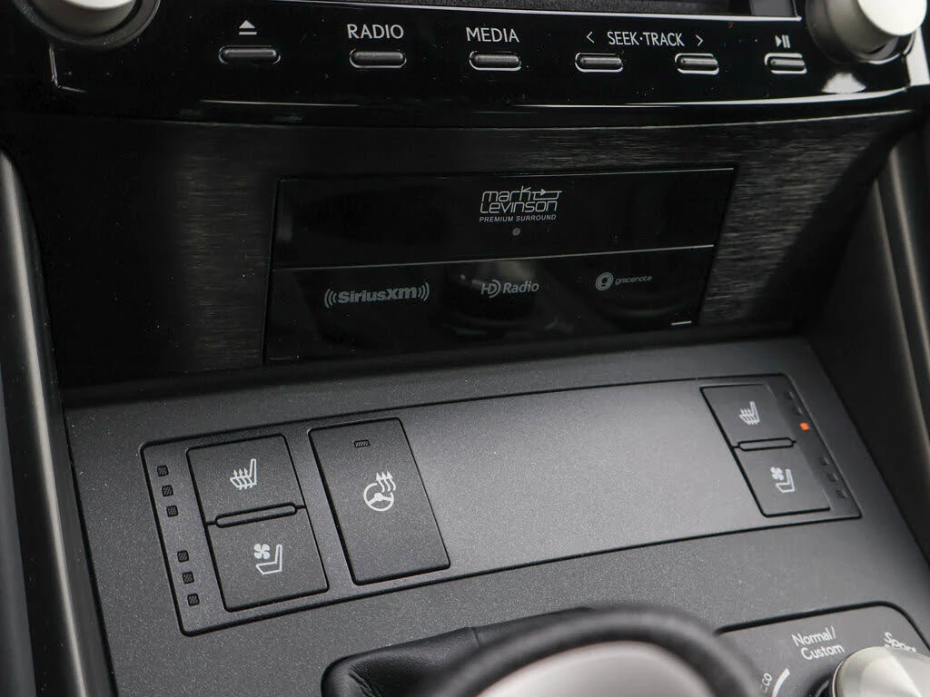 Lexus IS IS 500 F SPORT* CARFAX* ����������* (���� �� ��) | Mobile.bg � ����������� 17