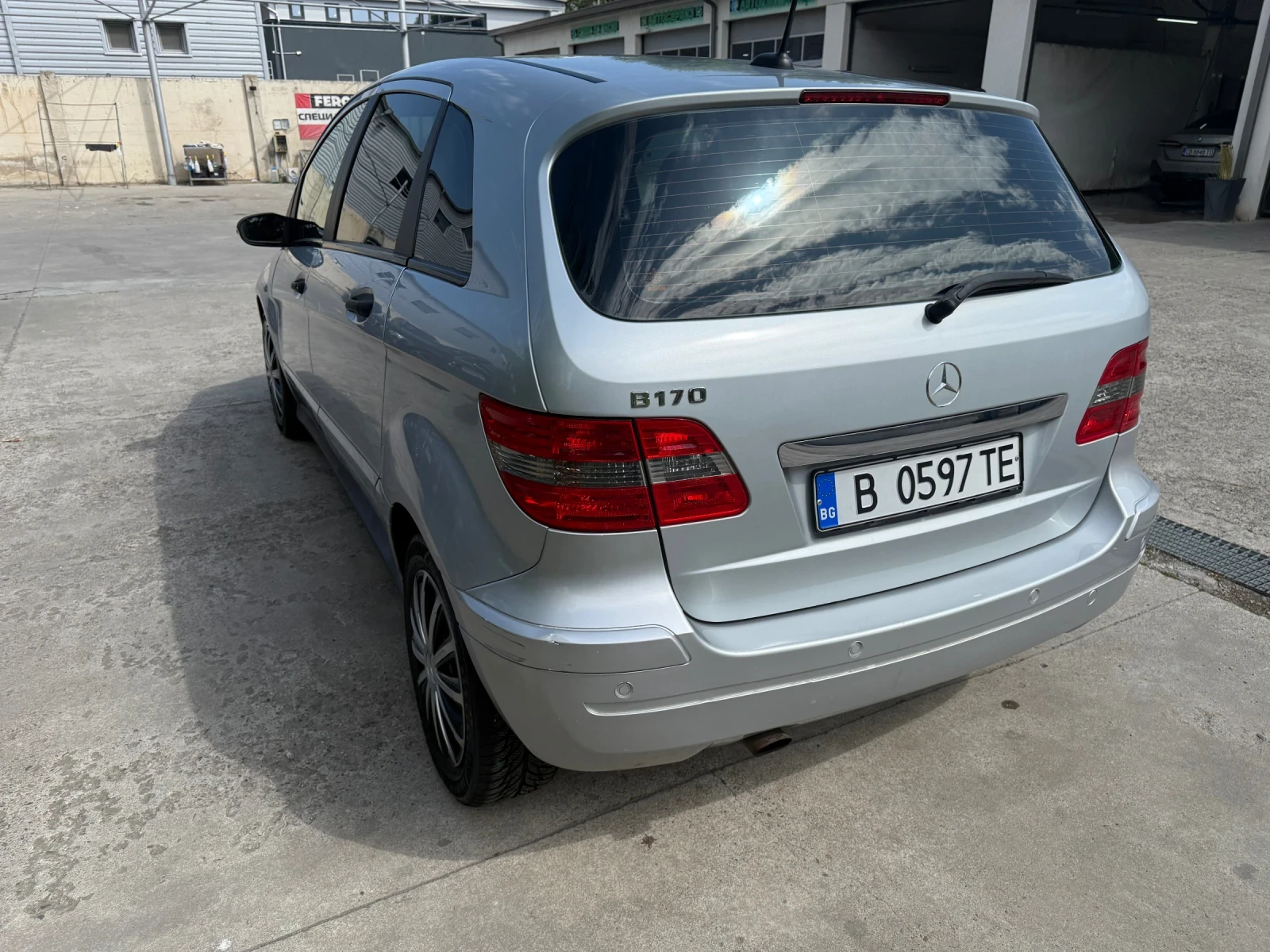 Mercedes-Benz B 170, снимка 4 - Автомобили и джипове - 53536608