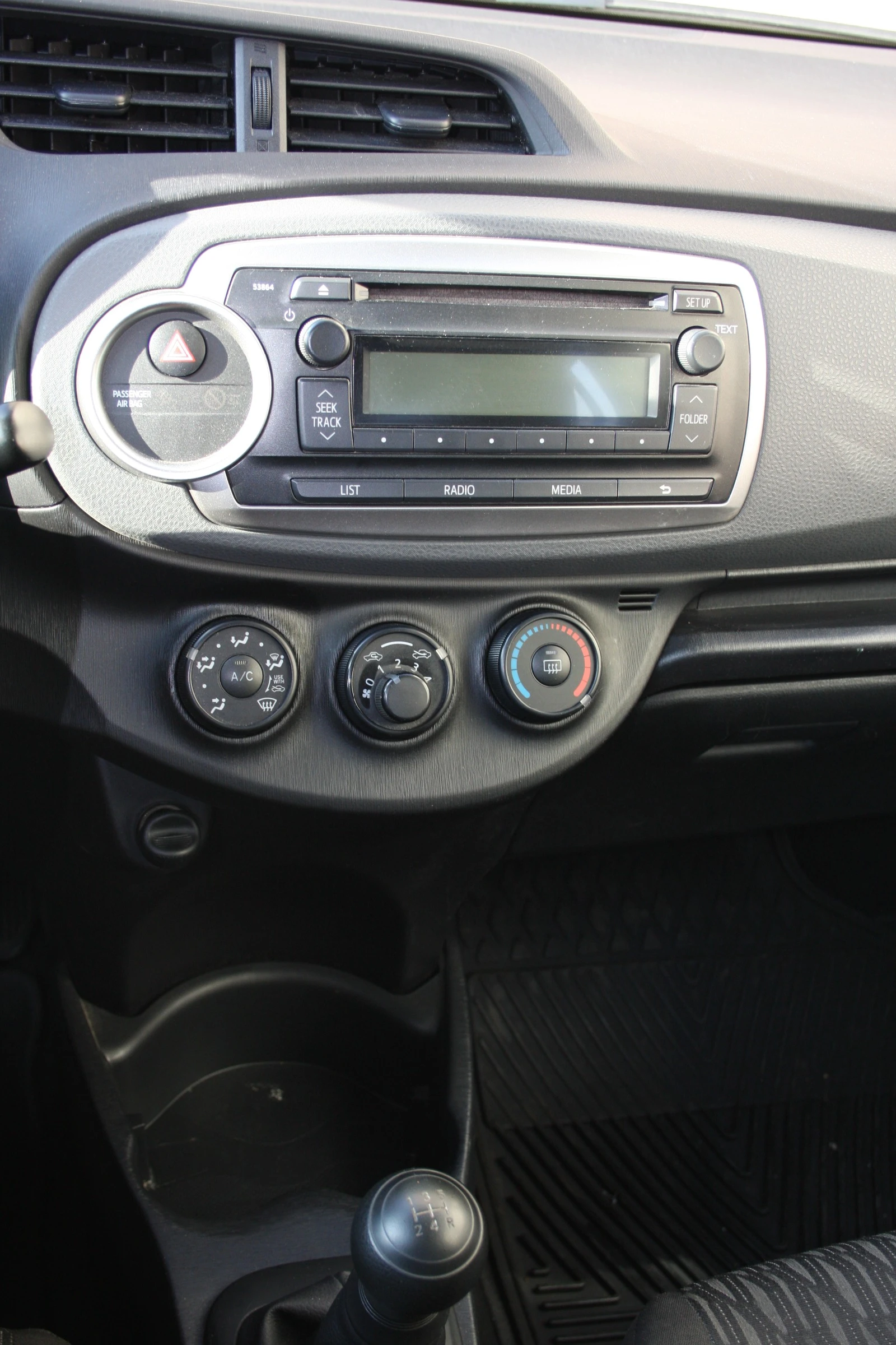 Toyota Yaris ������� | Mobile.bg � ����������� 8