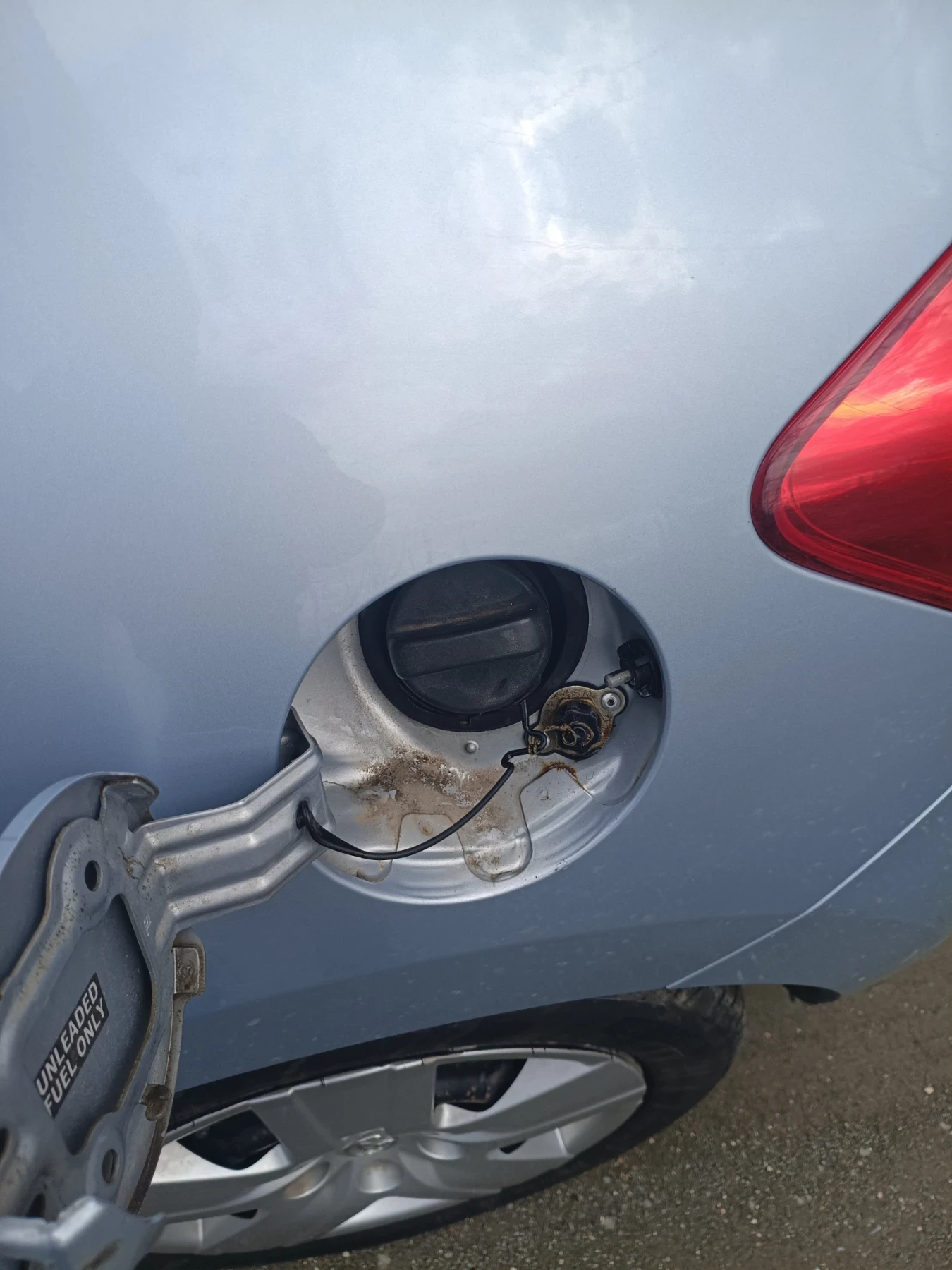 Toyota Auris 1.6, снимка 10 - Автомобили и джипове - 54088547