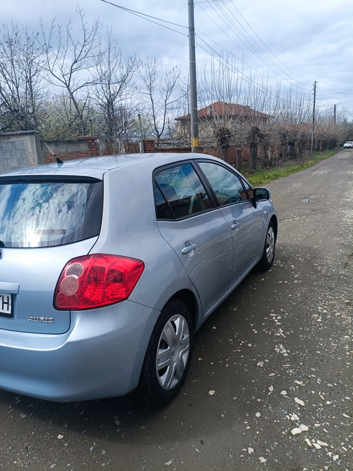 Toyota Auris 1.6, снимка 3 - Автомобили и джипове - 54088547