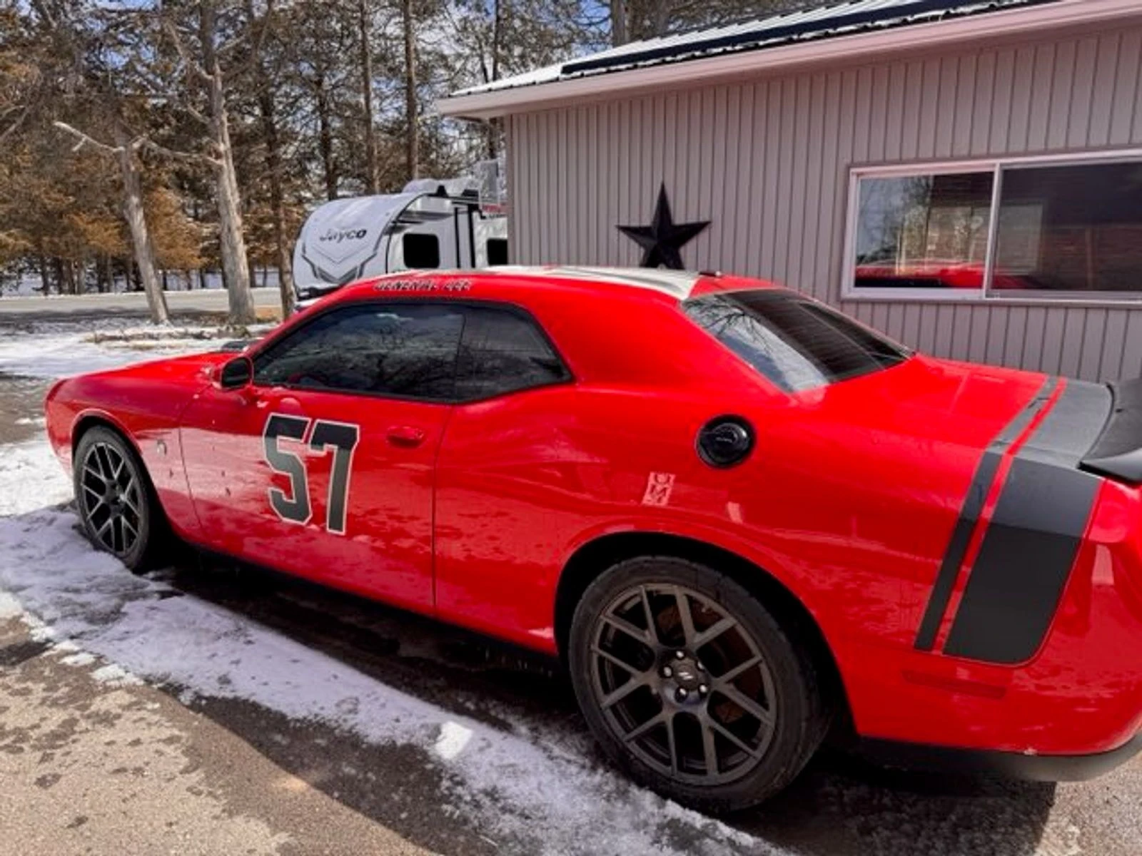 Dodge Challenger Scat Pack Shaker* 6.4 HEMI * АвтоКредит* ЦЕНА ДО Б, снимка 2 - Автомобили и джипове - 54134086