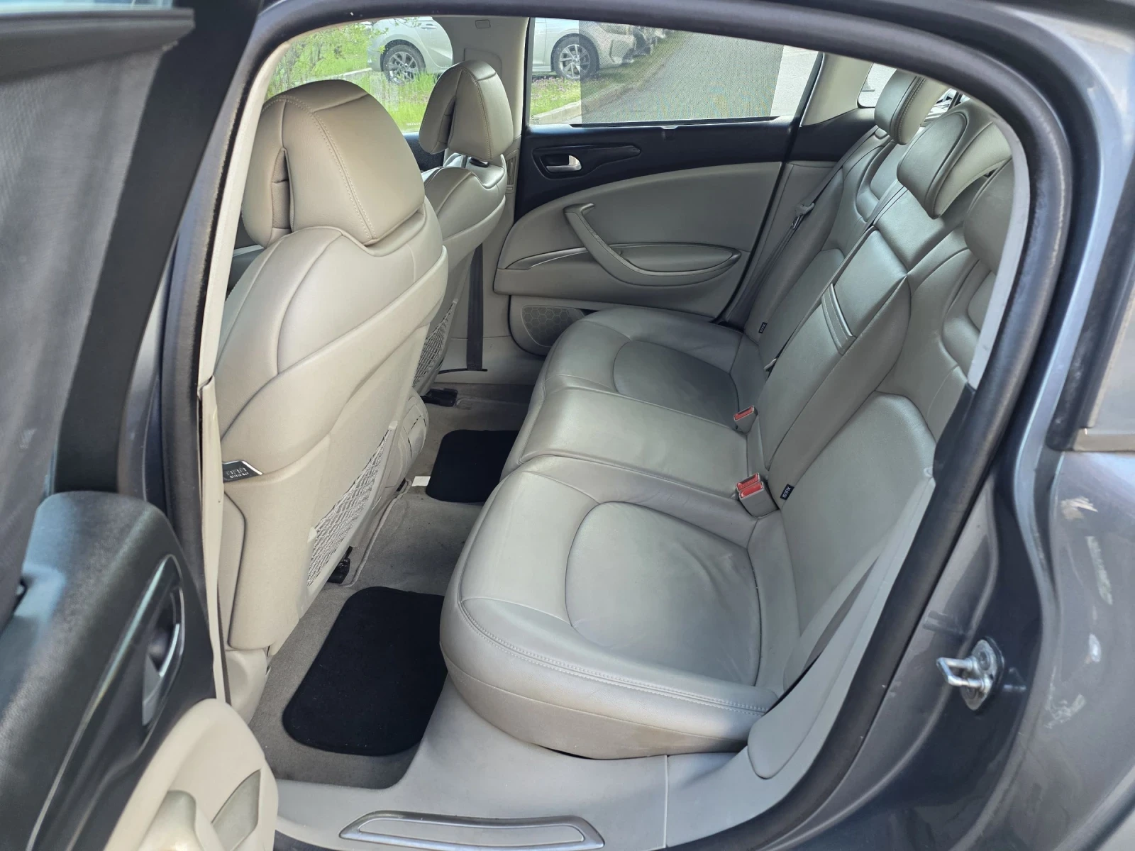 Citroen C5 2.0 HDI/140HP/EXCLUSIVE/СЕДАН, снимка 9 - Автомобили и джипове - 54154247