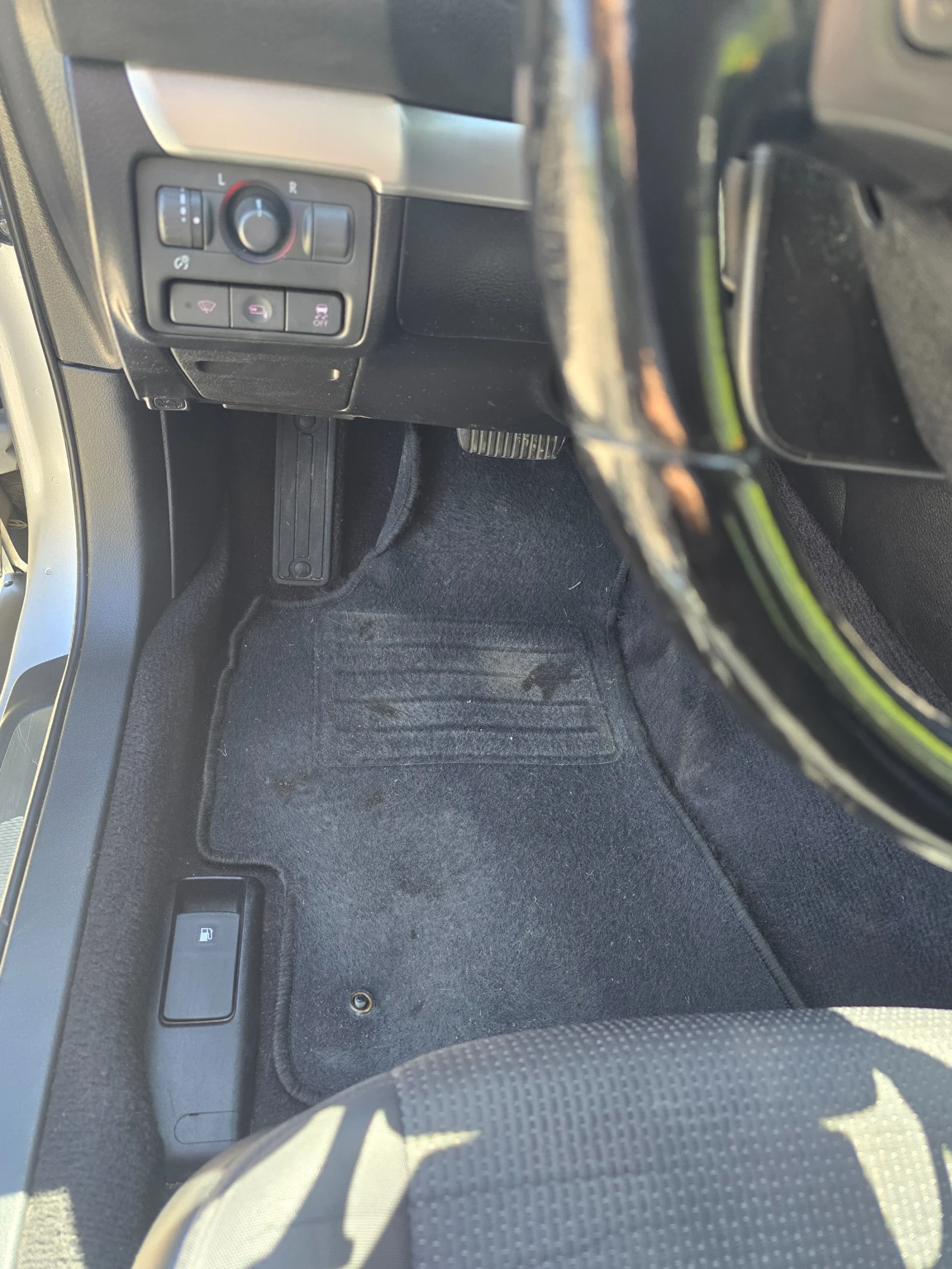 Subaru Outback 2.5, снимка 12 - Автомобили и джипове - 54395397
