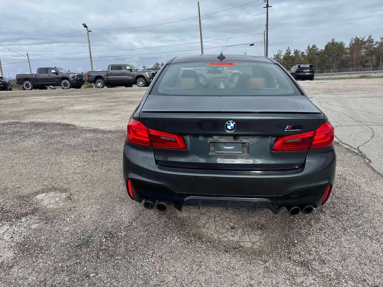 BMW M5 ОБДУХВАНЕ * H/K * ШИБИДАХ * 360 * CARFAX , снимка 4 - Автомобили и джипове - 54568948