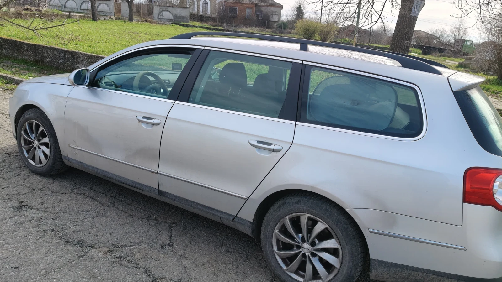 VW Passat 2.0 TDI, снимка 2 - Автомобили и джипове - 54703598