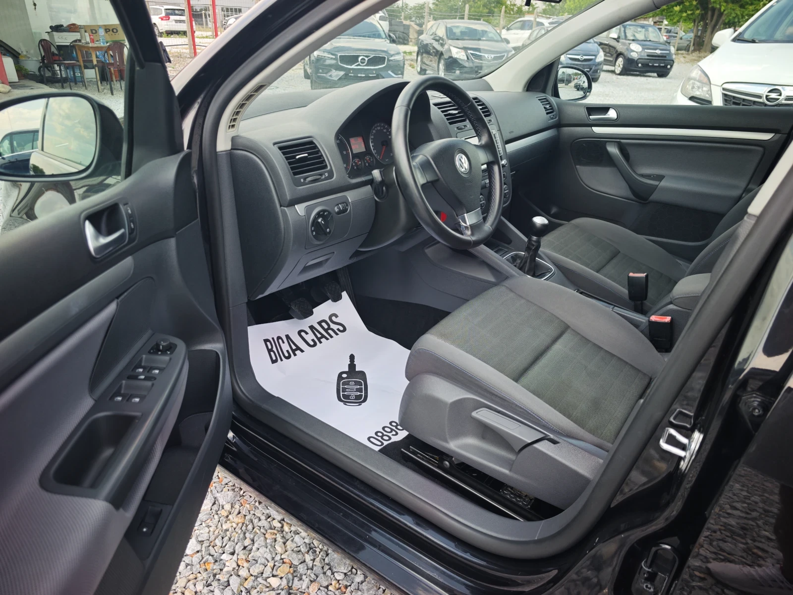 VW Golf 1.9TDI , снимка 6 - Автомобили и джипове - 54801703