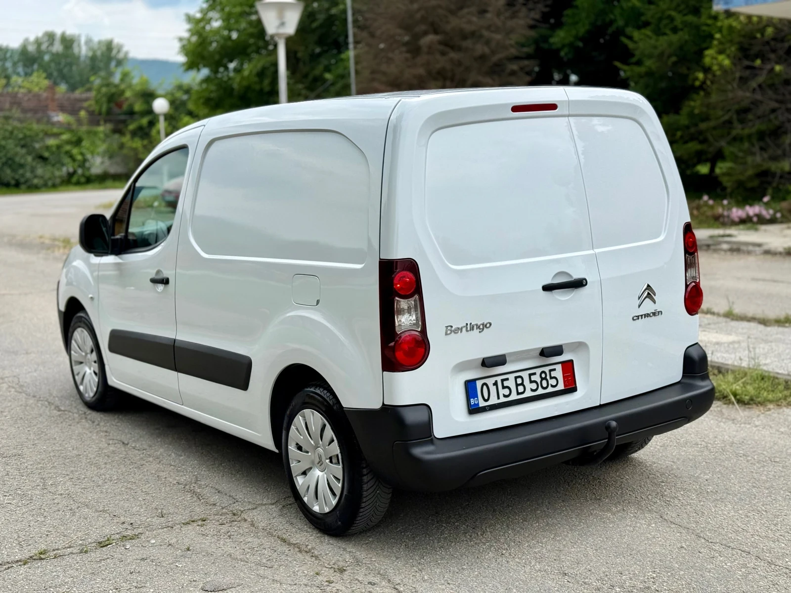 Peugeot Partner 1.6HDI* КЛИМАТИК* ЕВРО 5* 2012, снимка 6 - Автомобили и джипове - 54802178