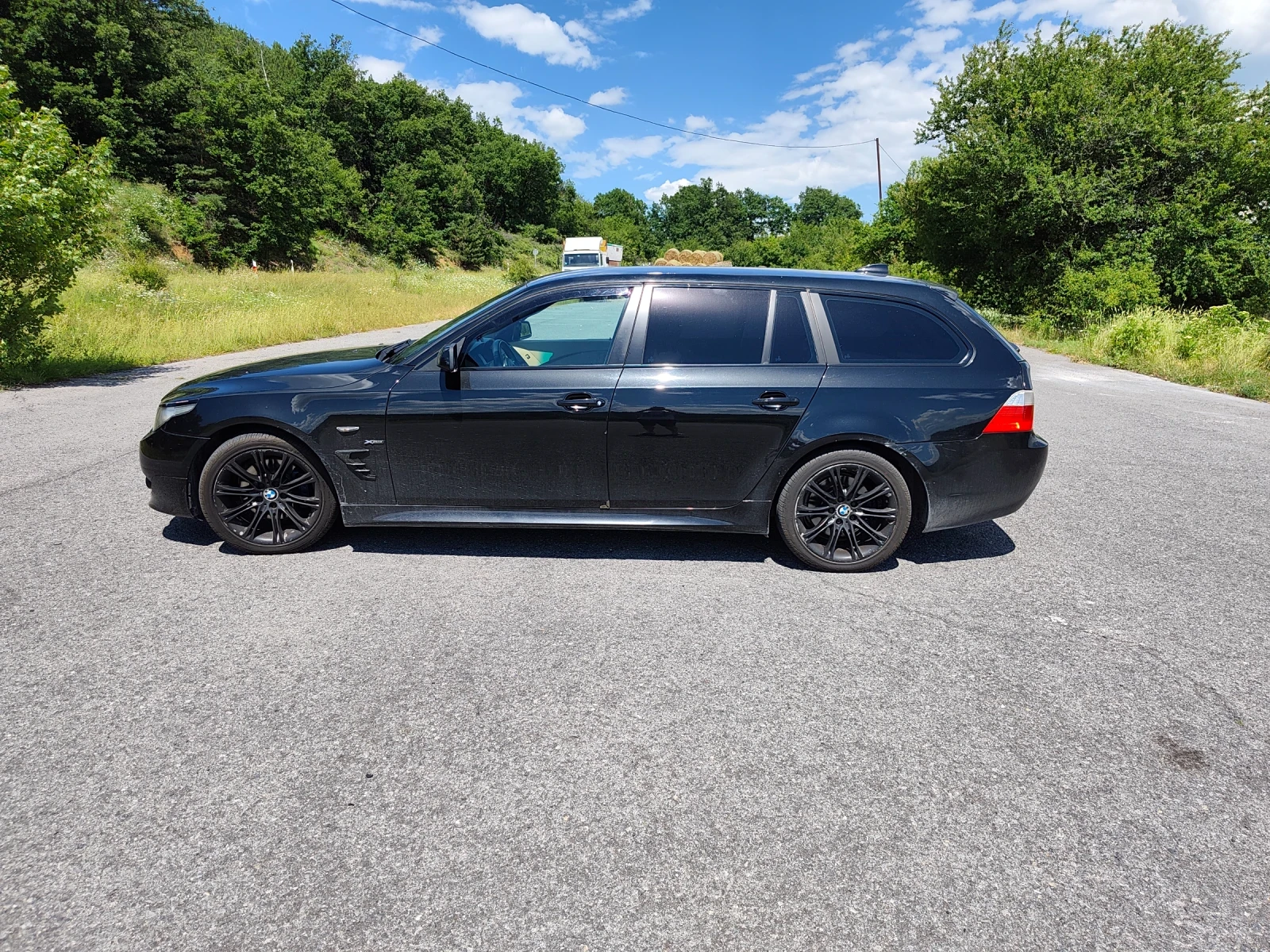 BMW 530