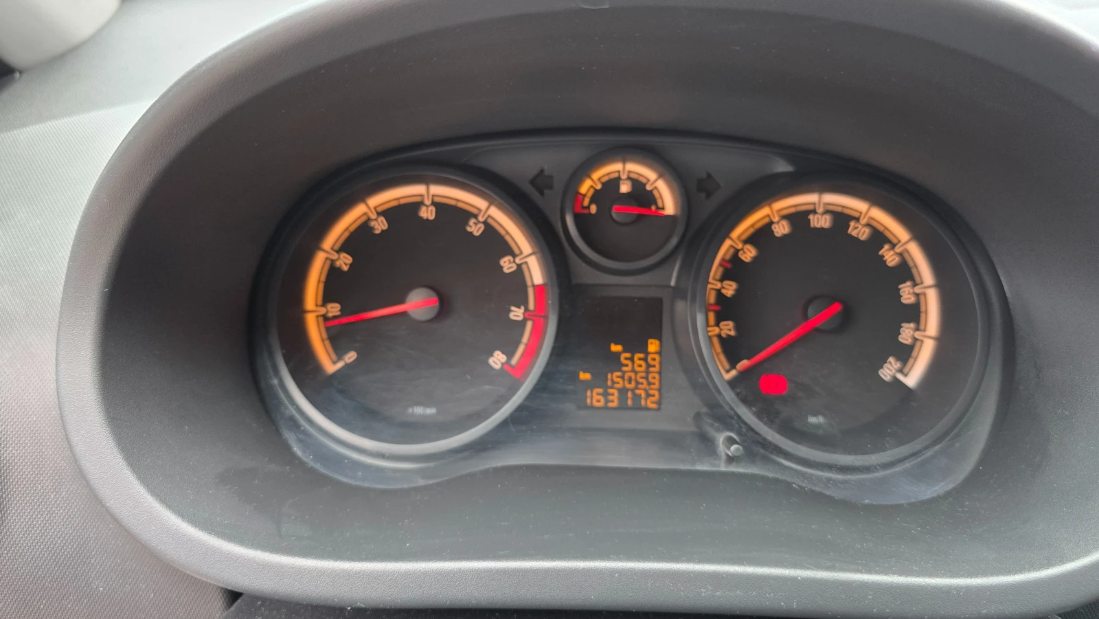 Opel Corsa 1, 2, снимка 12 - Автомобили и джипове - 55360590
