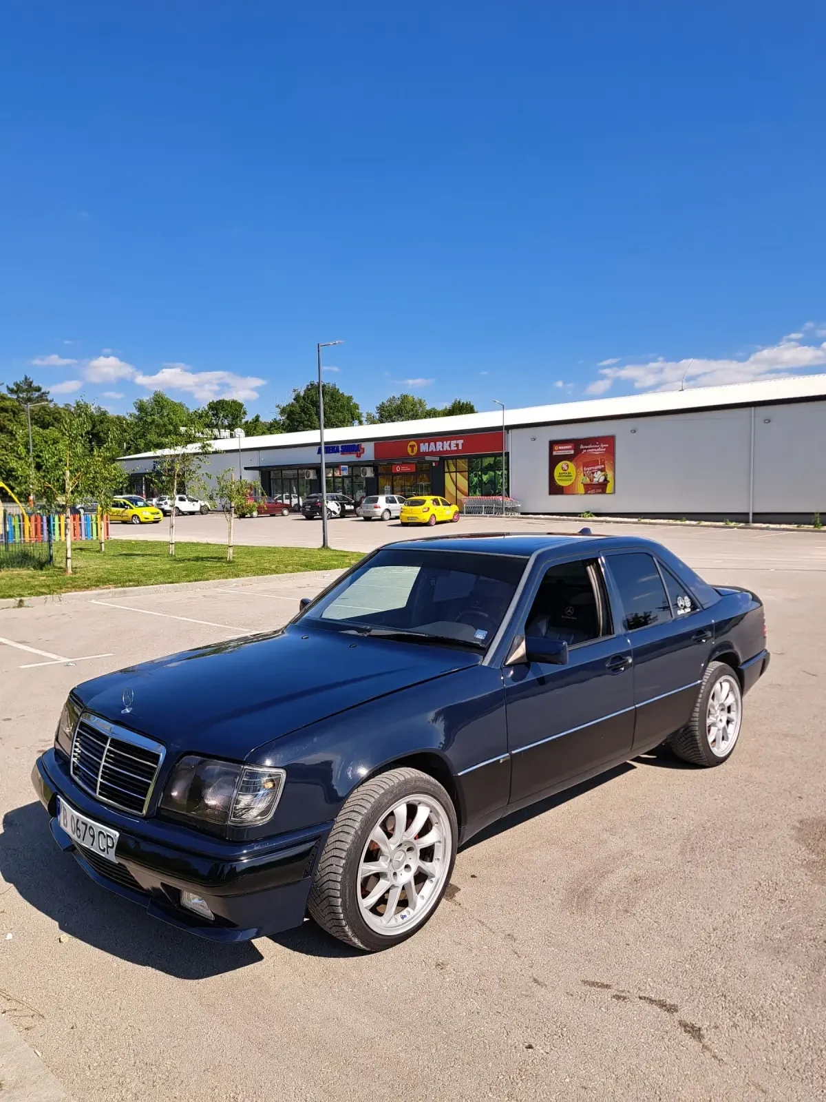 Mercedes-Benz 124 2.5Turbo, снимка 6 - Автомобили и джипове - 55480828