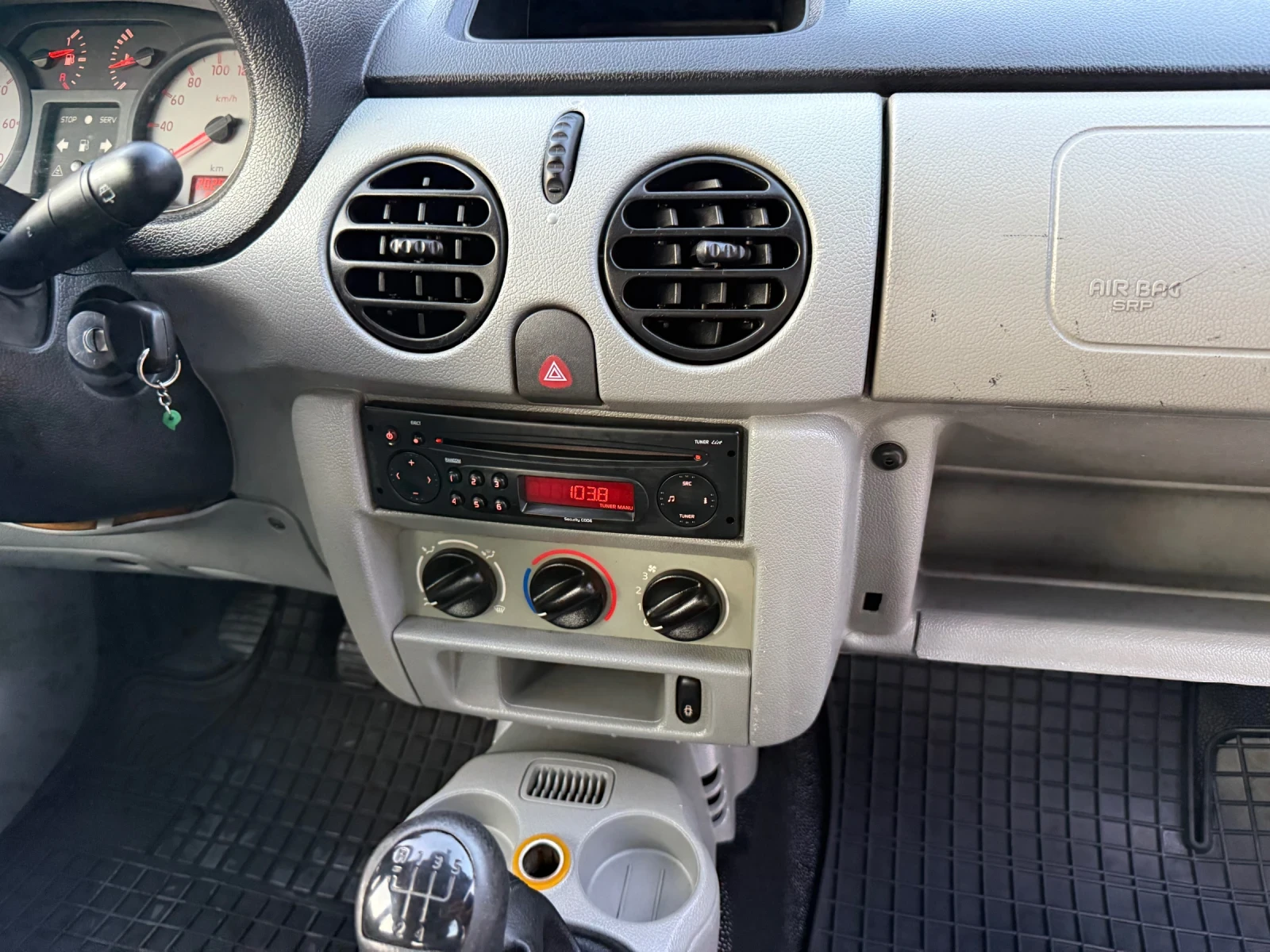 Renault Kangoo 1.2 ������ | Mobile.bg � ����������� 10