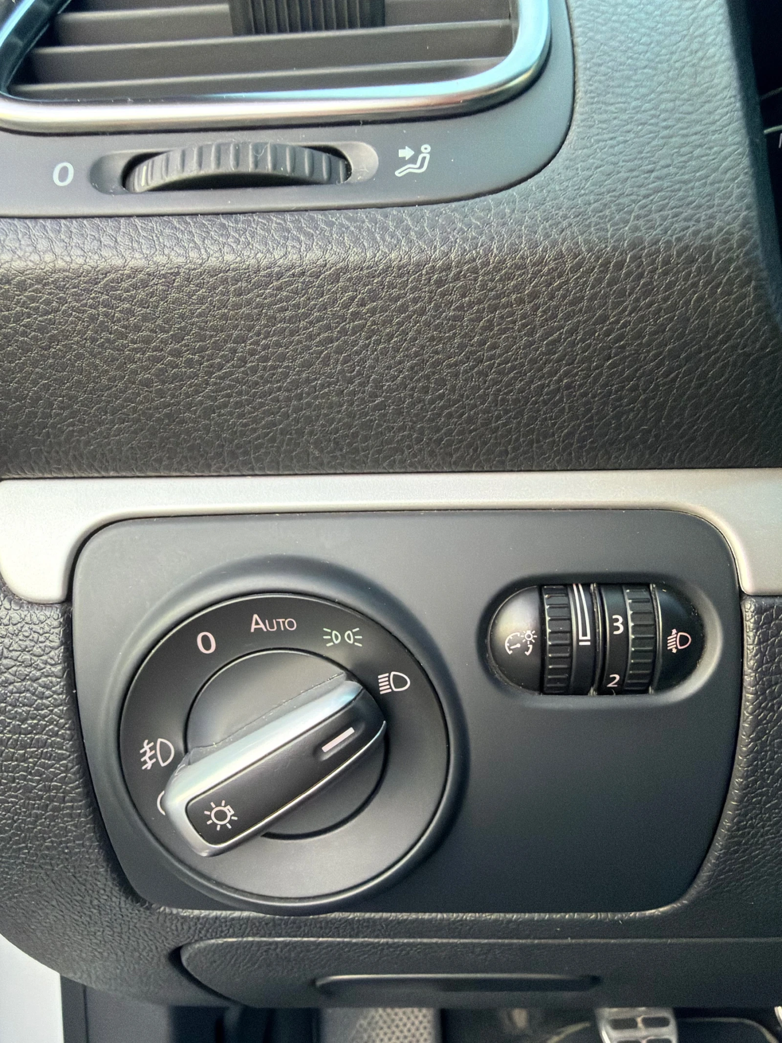 VW Scirocco, снимка 11 - Автомобили и джипове - 55899686