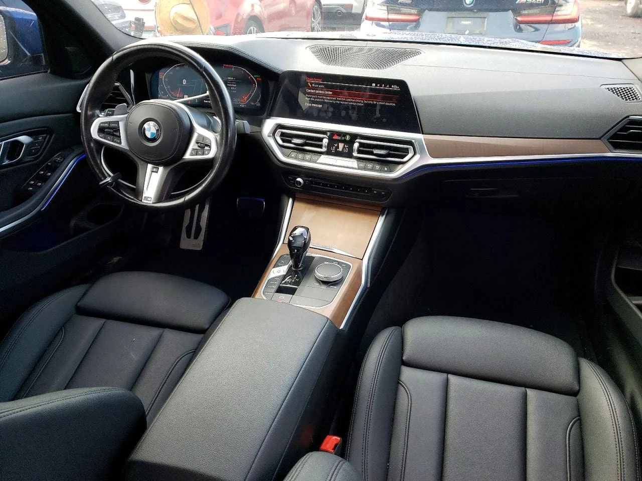 BMW 330 xDrive M SPORT | CARFAX | АВТОКРЕДИТ, снимка 8 - Автомобили и джипове - 56088093