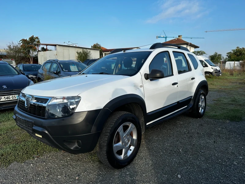 Dacia Duster 1.6 ШВЕЙЦАРИЯ 4х4, снимка 1 - Автомобили и джипове - 47357399