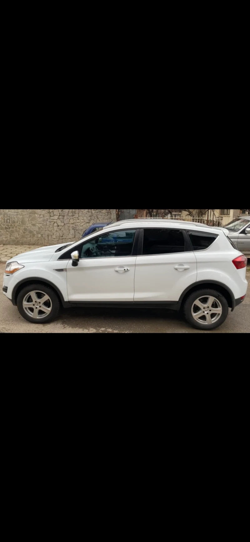 Ford Kuga 2.0 TDCI * 4x4* * KEYLESS* , снимка 7 - Автомобили и джипове - 49514368