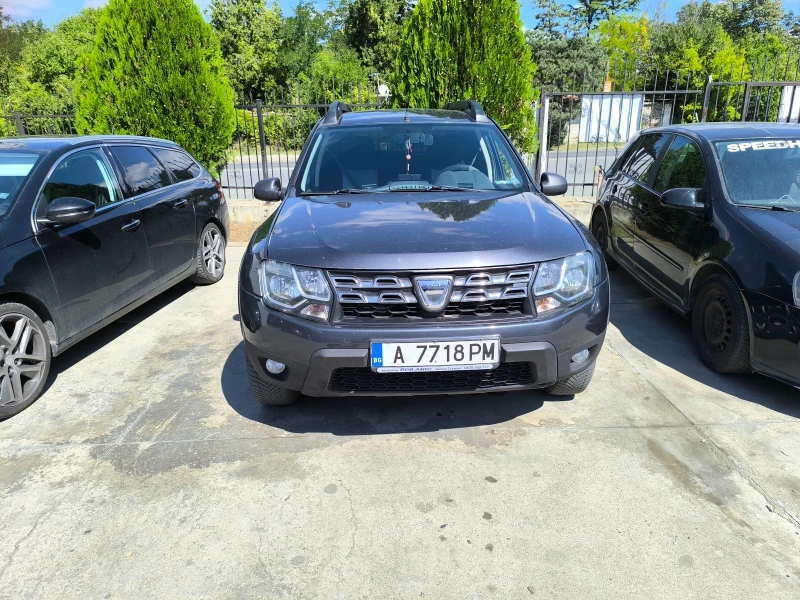 Dacia Duster 1.6 16v LPG, снимка 3 - Автомобили и джипове - 52323682