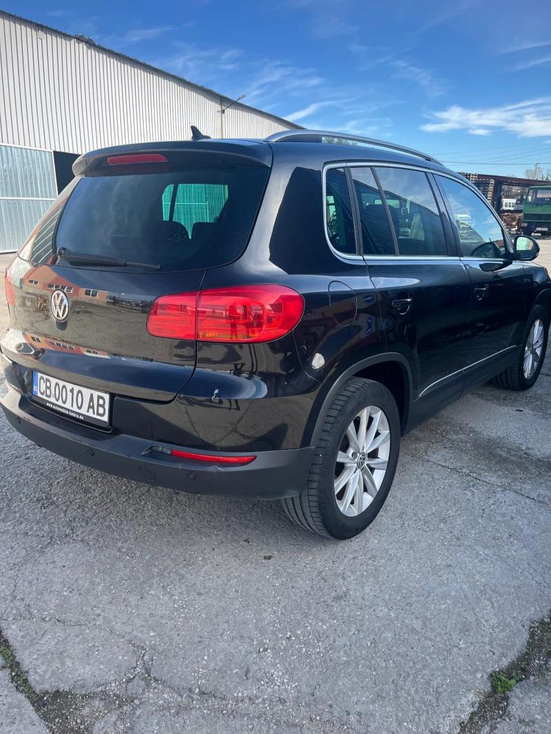VW Tiguan, снимка 5 - Автомобили и джипове - 52402577