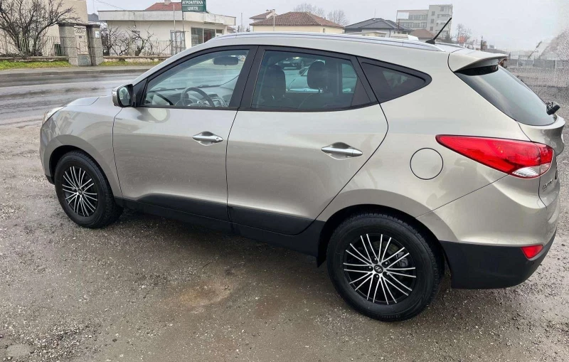 Hyundai IX35 2.0 184k.c, снимка 4 - Автомобили и джипове - 53494968