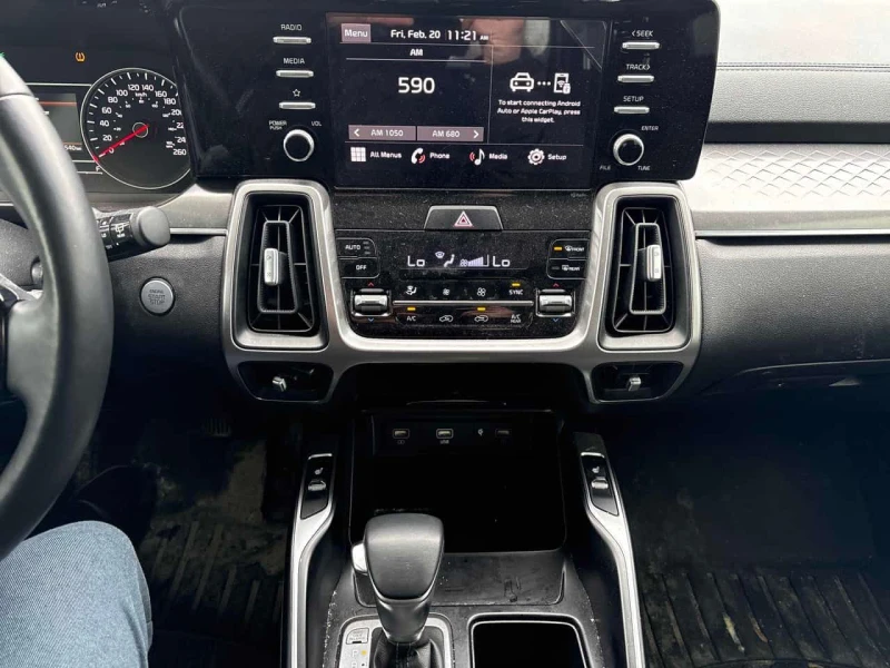 Kia Sorento X Line / CARFAX/ПОДГРЕВИ/ОТ ПРЕДСТАВИТЕЛ НА KIA, снимка 9 - Автомобили и джипове - 53575378
