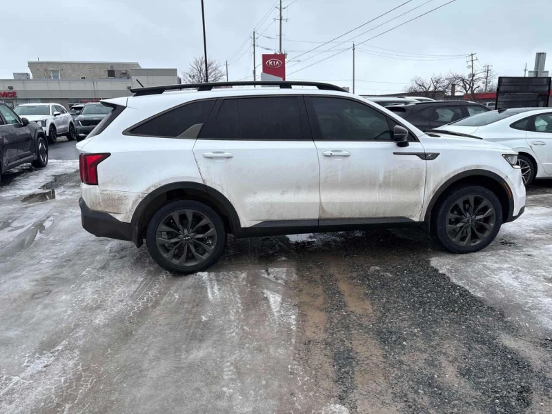Kia Sorento X Line / CARFAX/ПОДГРЕВИ/ОТ ПРЕДСТАВИТЕЛ НА KIA, снимка 4 - Автомобили и джипове - 53575378