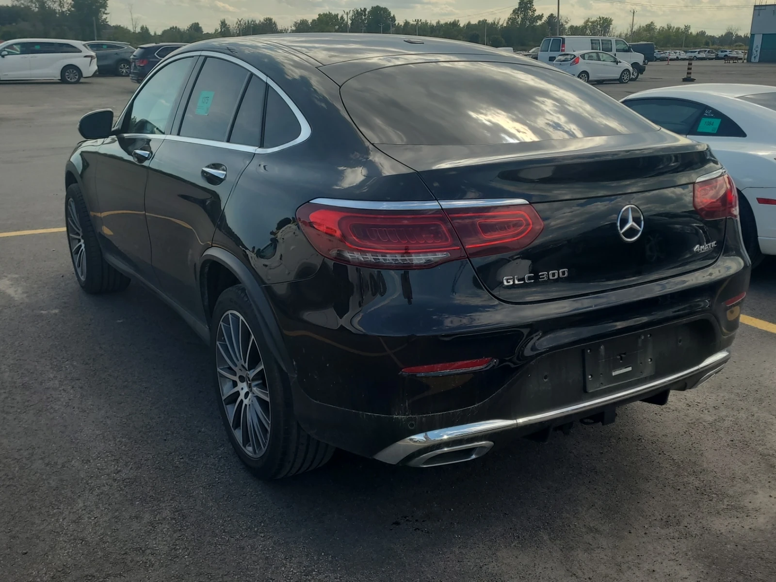 Mercedes-Benz GLC 300 * АВТОКРЕДИТ* * ЦЕНА ДО БЪЛГАРИЯ*  - изображение 4