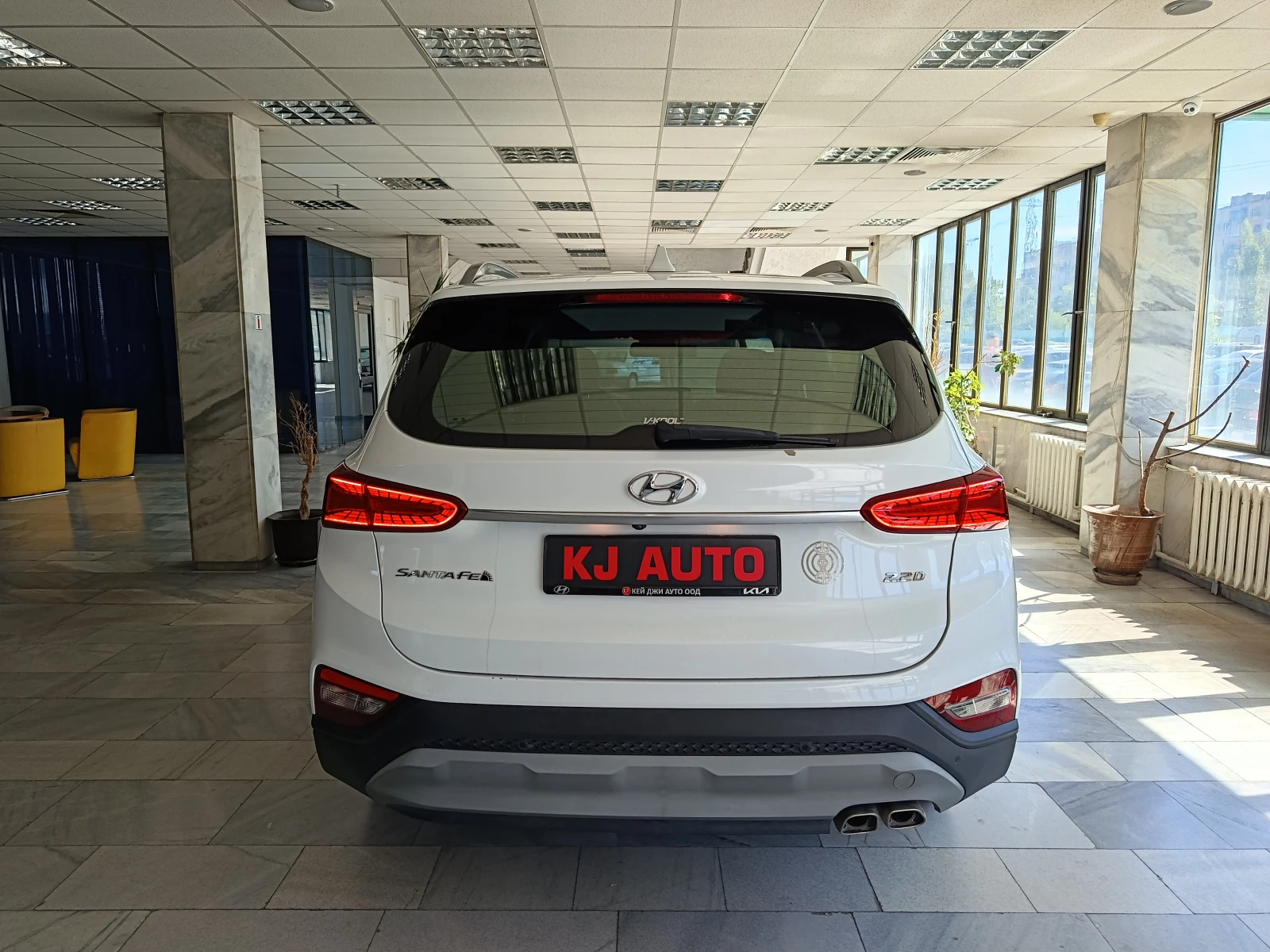Hyundai Santa fe 2.2, снимка 4 - Автомобили и джипове - 56030357