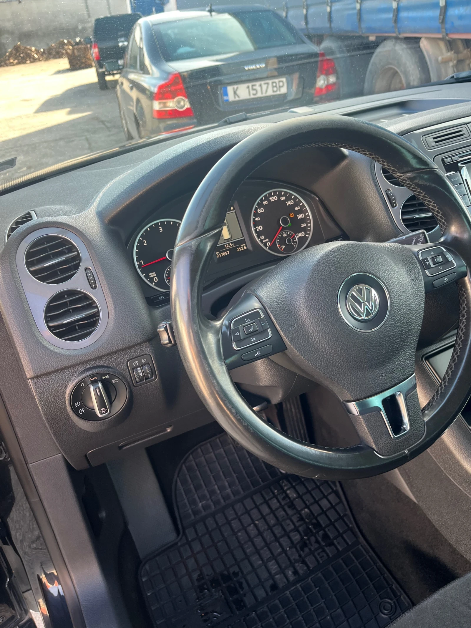 VW Tiguan  - изображение 6