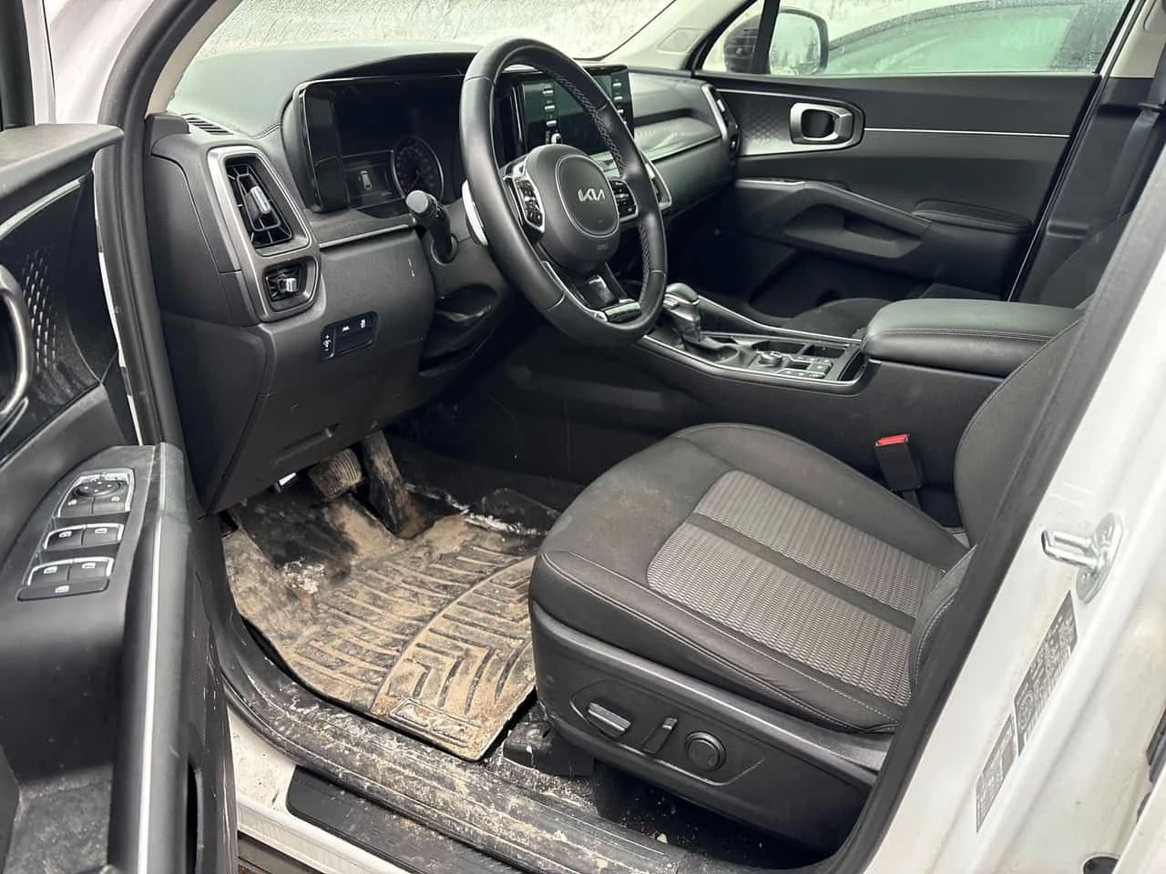 Kia Sorento X Line / CARFAX/ПОДГРЕВИ/ОТ ПРЕДСТАВИТЕЛ НА KIA - изображение 7