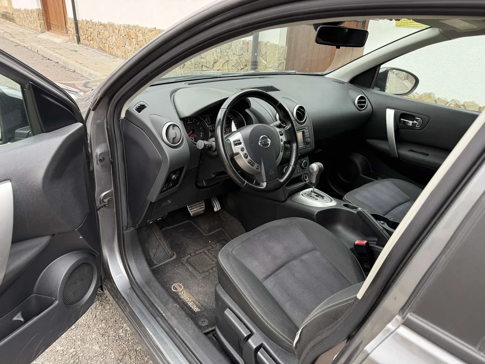 Nissan Qashqai, снимка 4 - Автомобили и джипове - 54733203